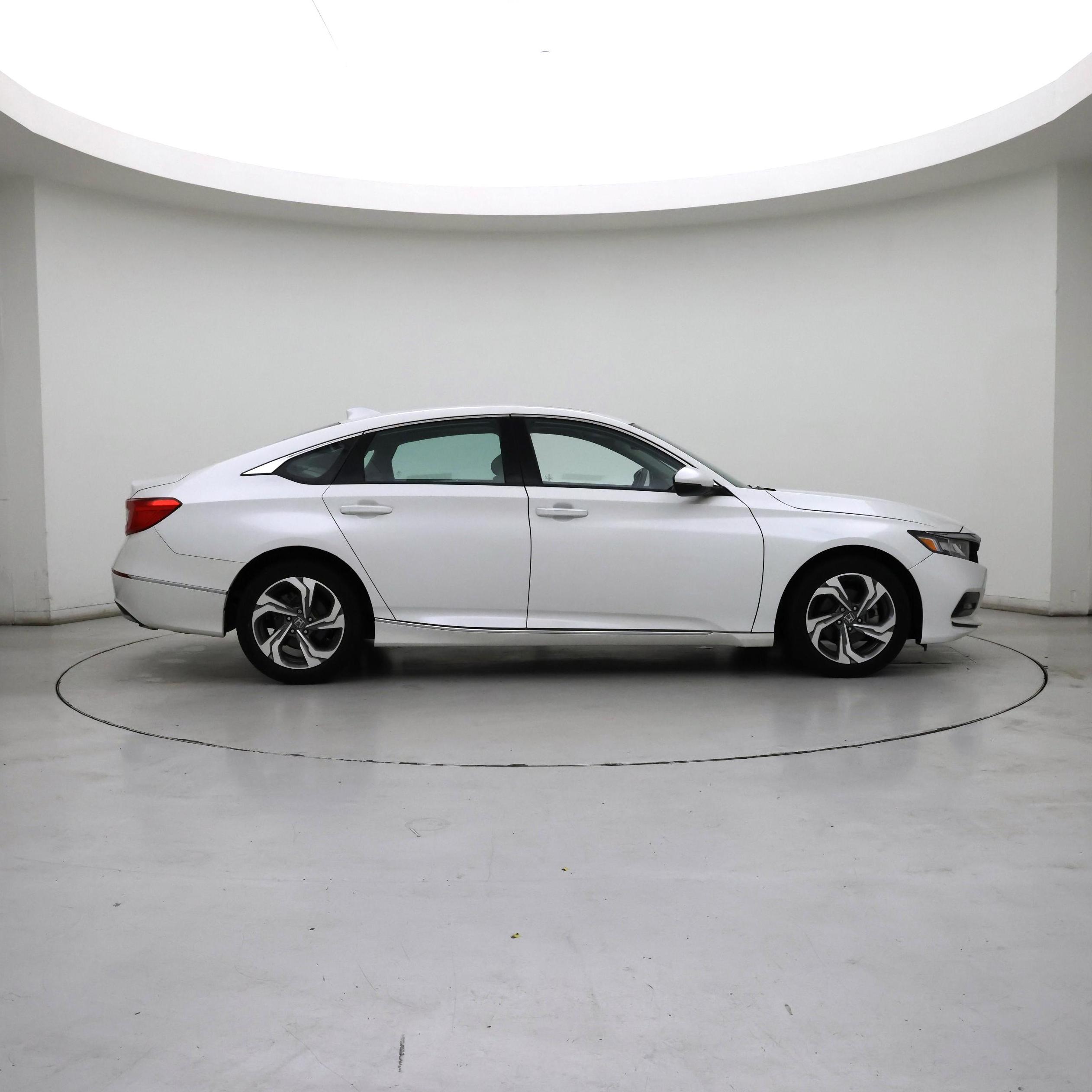 Thumbnail: 2020 Honda Accord - 7
