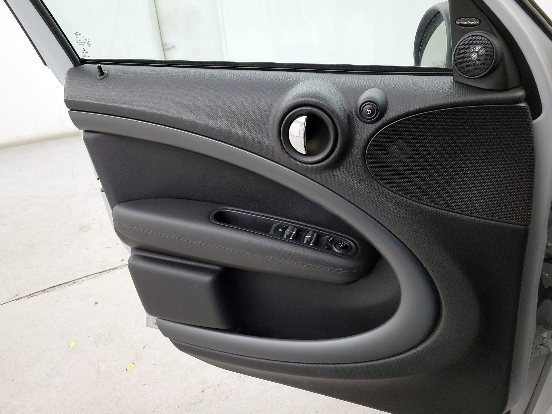 Thumbnail: 2016 MINI Cooper Countryman - 12