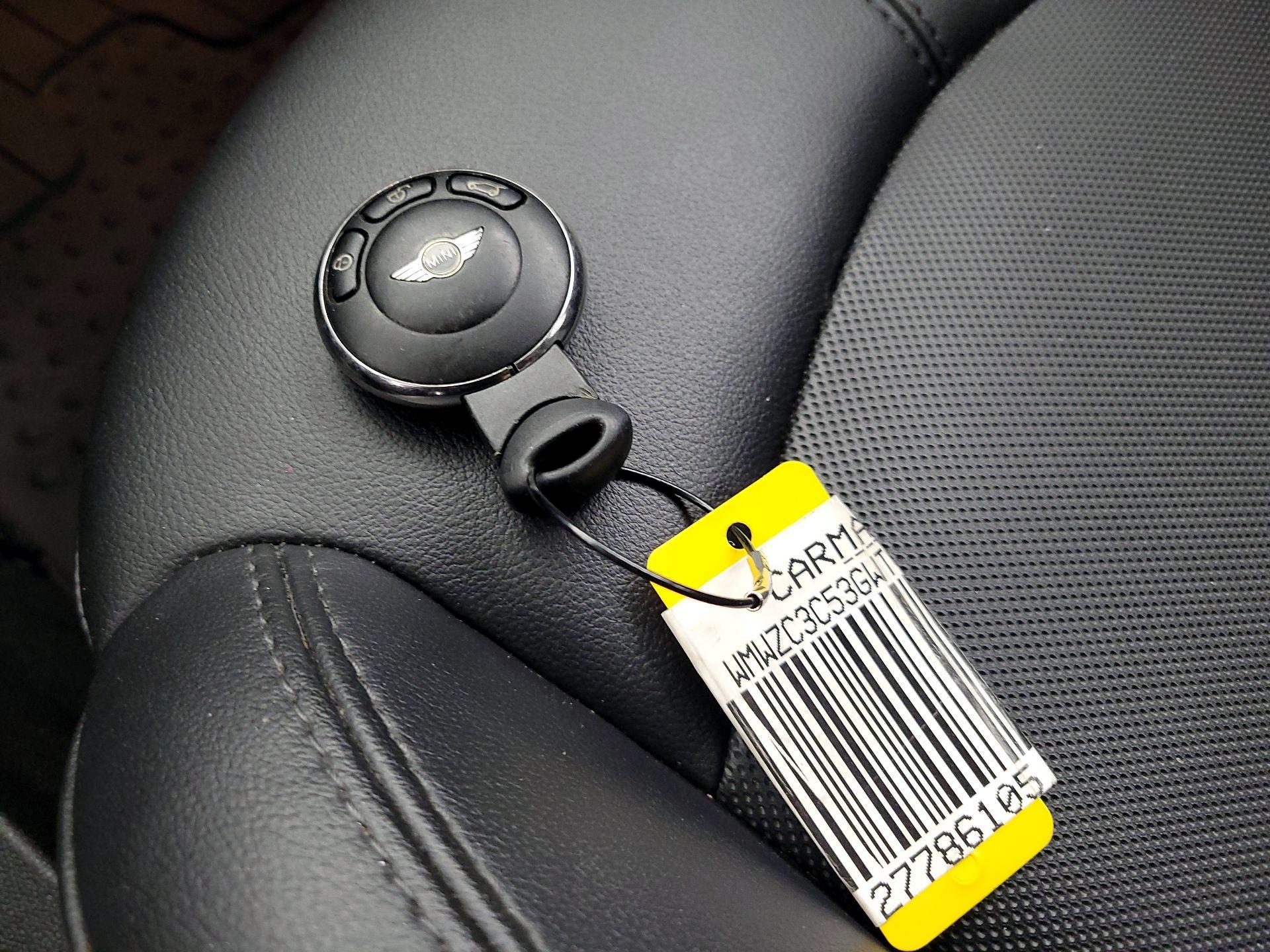 Thumbnail: 2016 MINI Cooper Countryman - 19