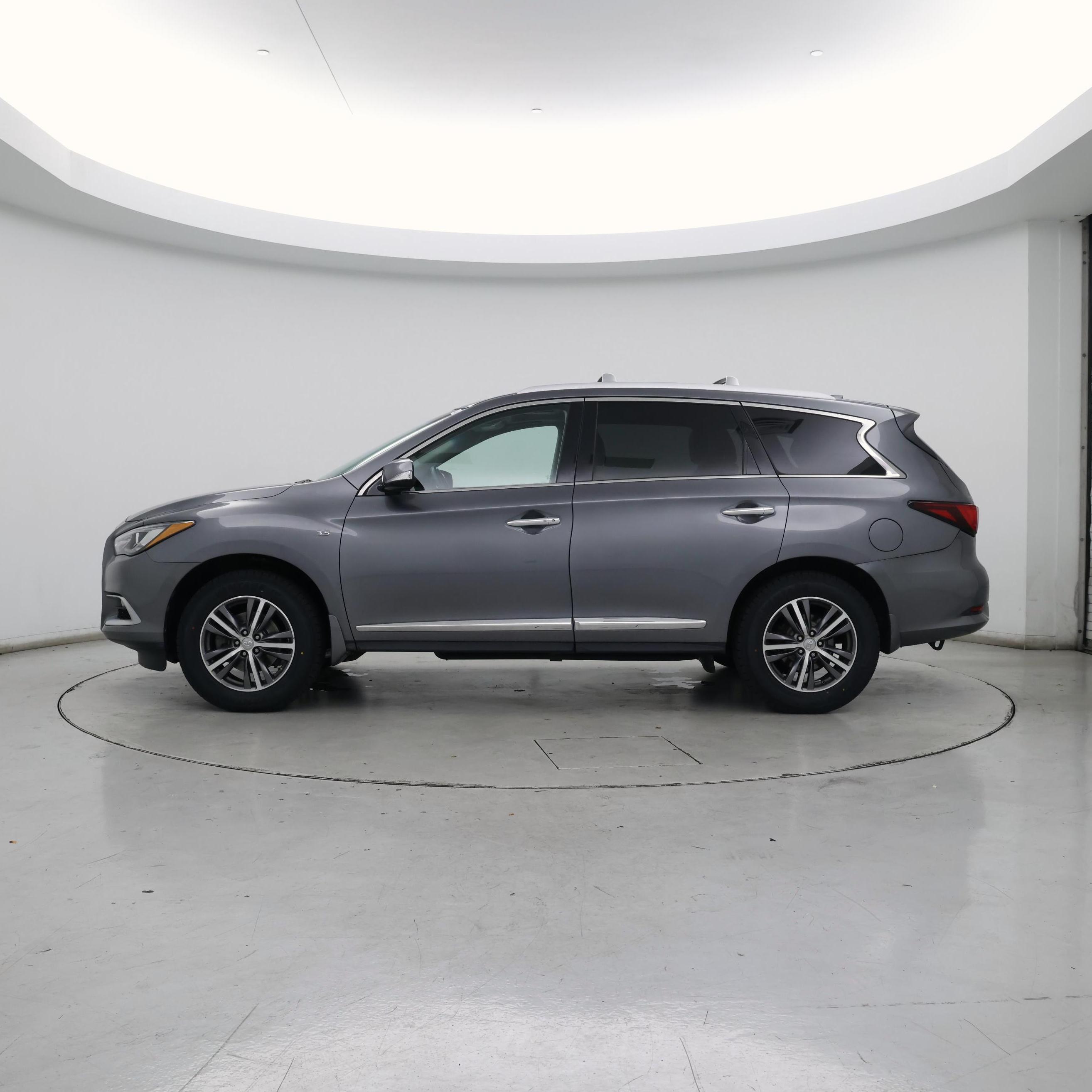 Thumbnail: 2016 INFINITI QX60 - 3