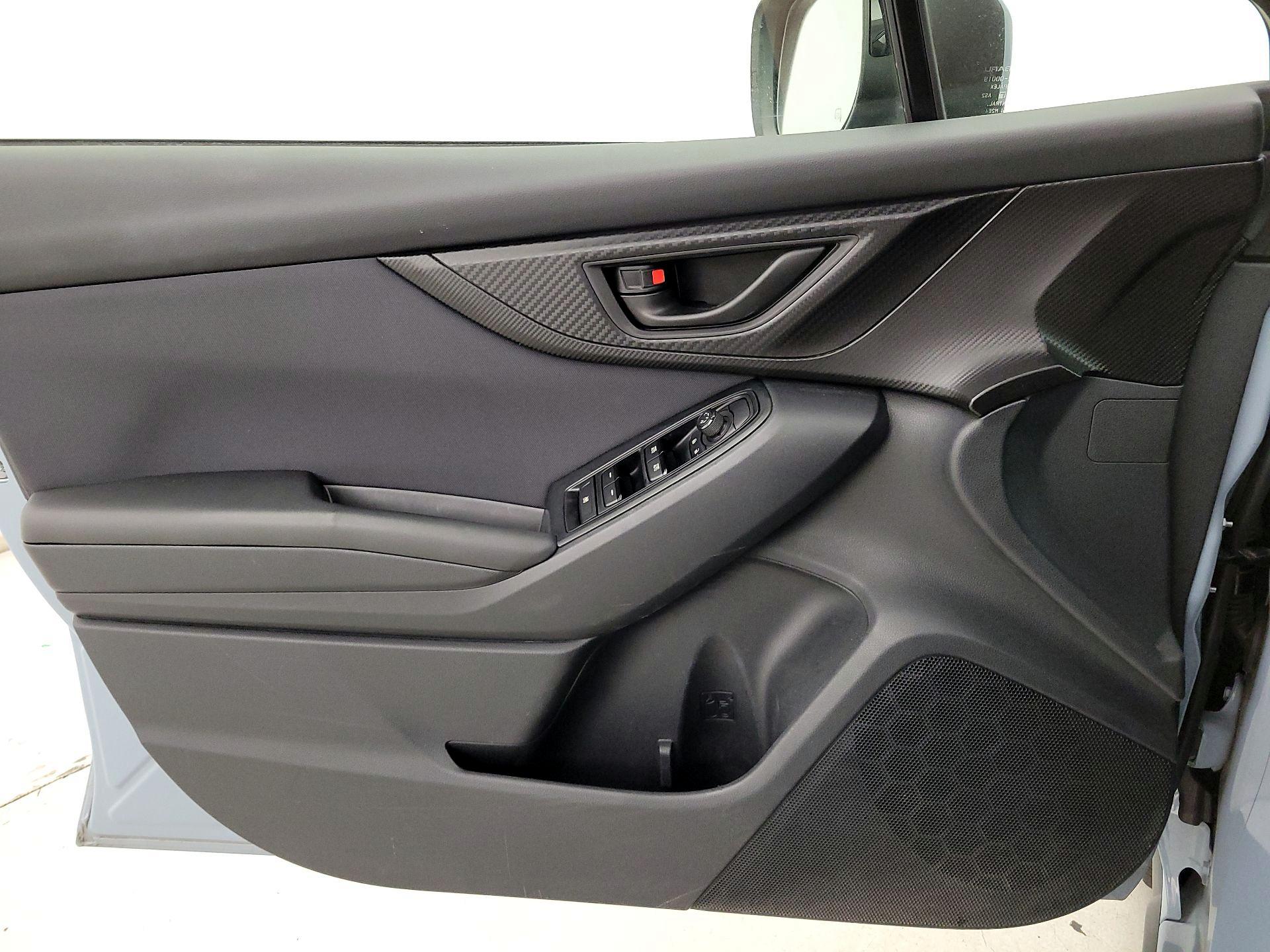 Thumbnail: 2019 Subaru Crosstrek - 12