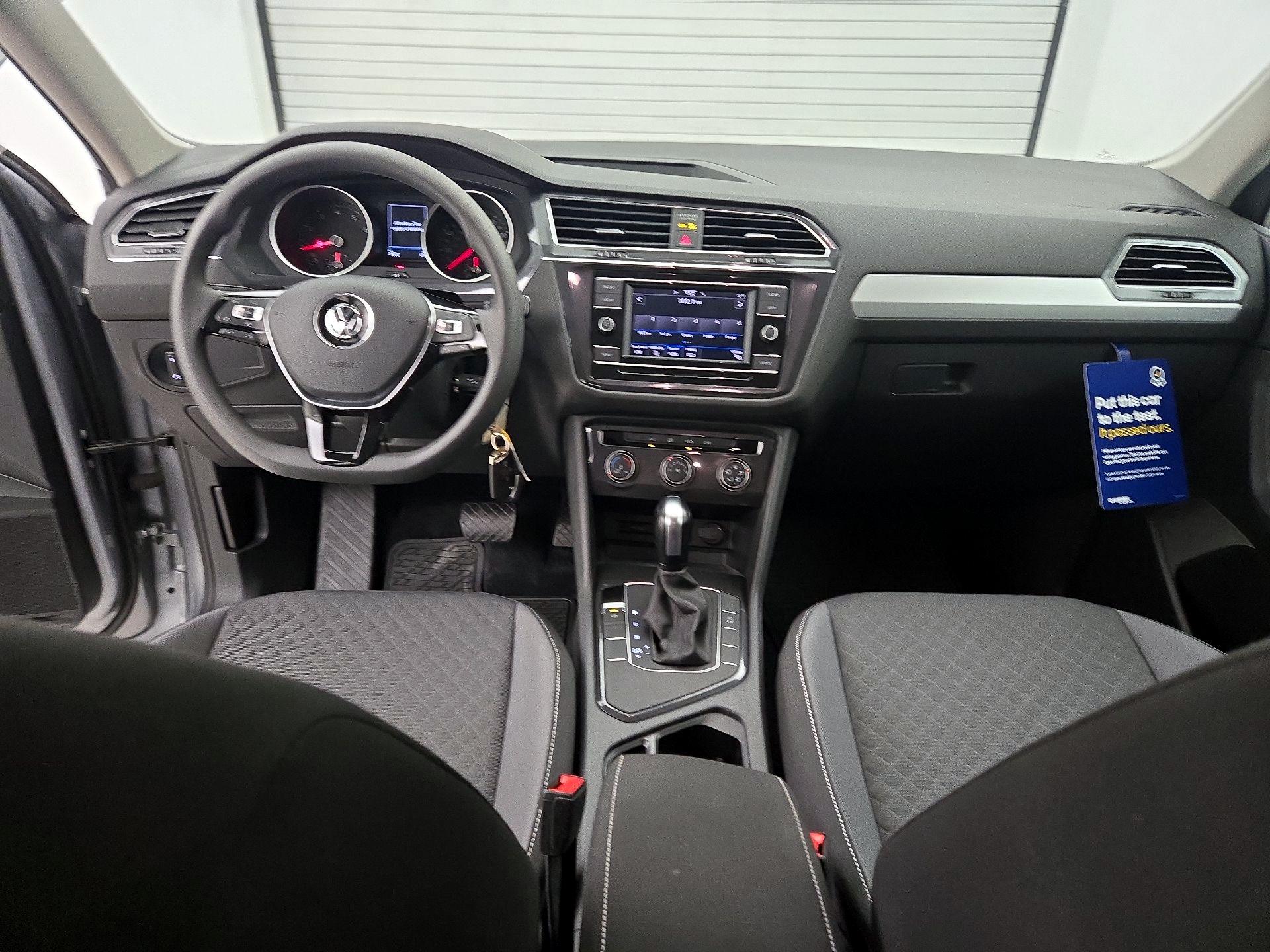 Thumbnail: 2021 Volkswagen Tiguan - 9