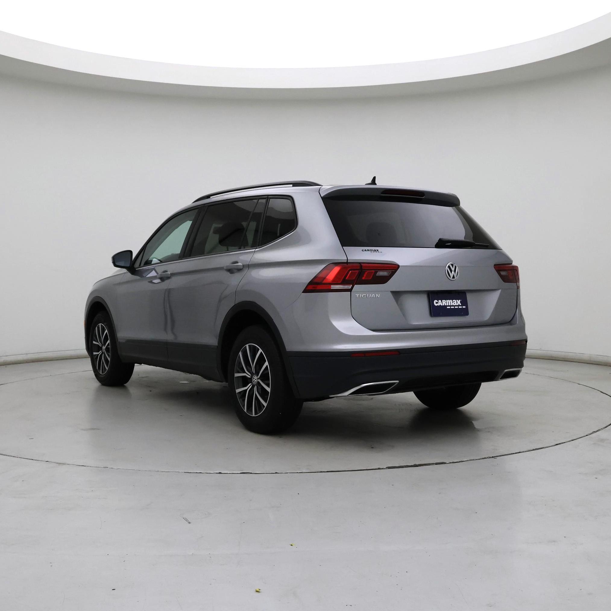 Thumbnail: 2021 Volkswagen Tiguan - 2