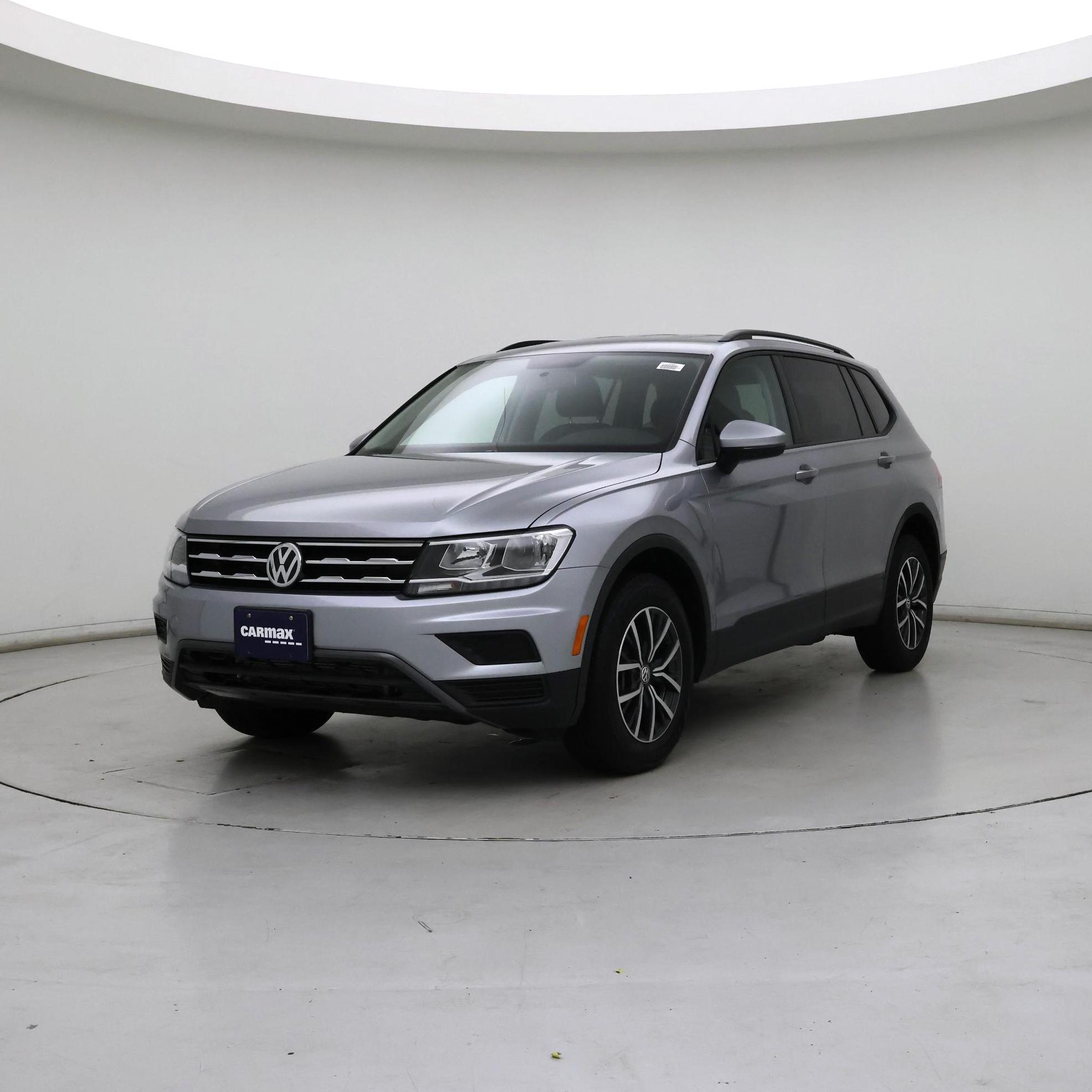 Thumbnail: 2021 Volkswagen Tiguan - 4