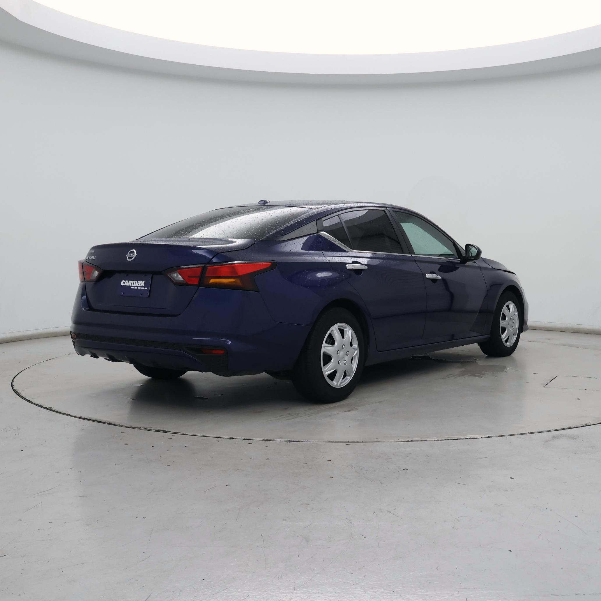 Thumbnail: 2019 Nissan Altima - 8