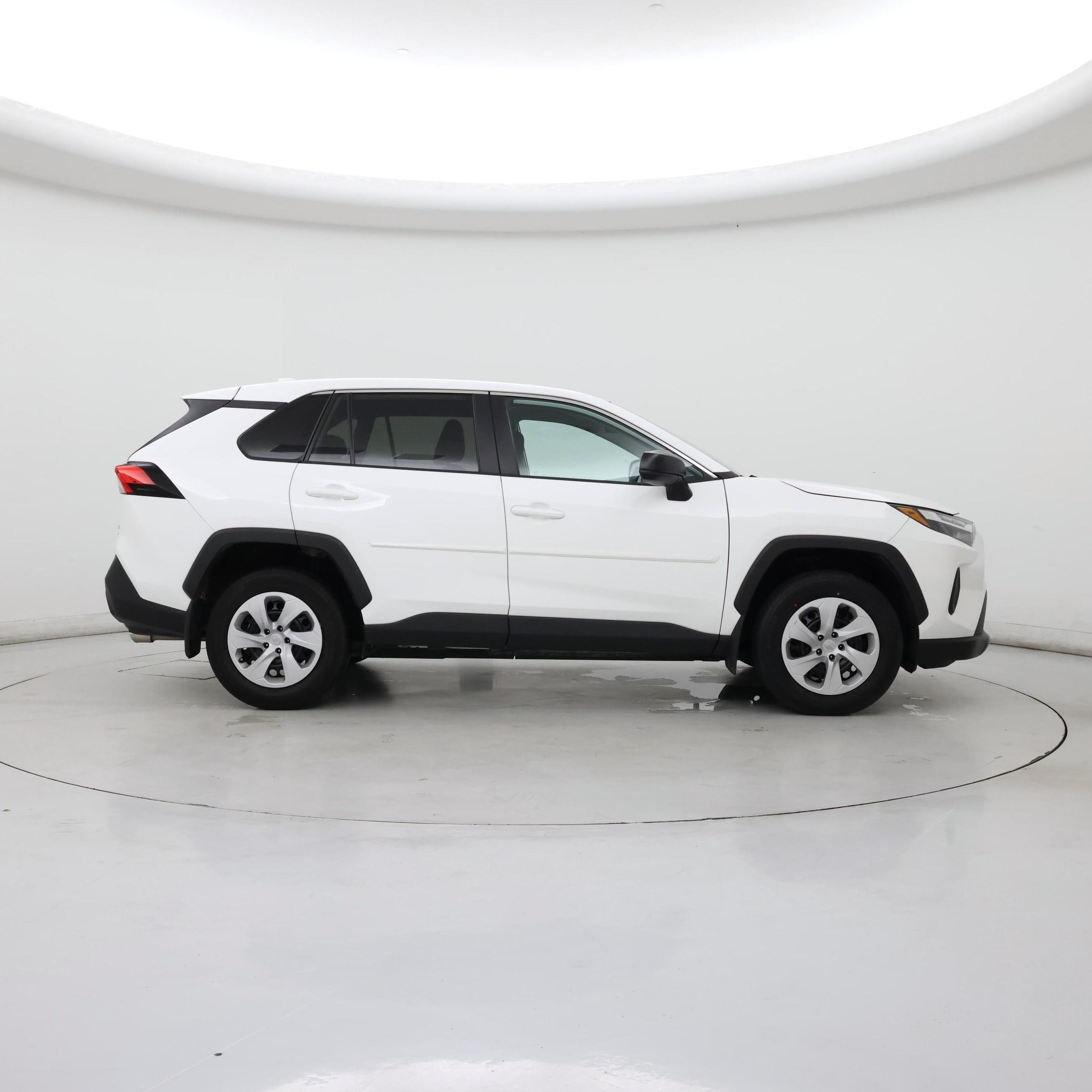 Thumbnail: 2024 Toyota RAV4 - 7