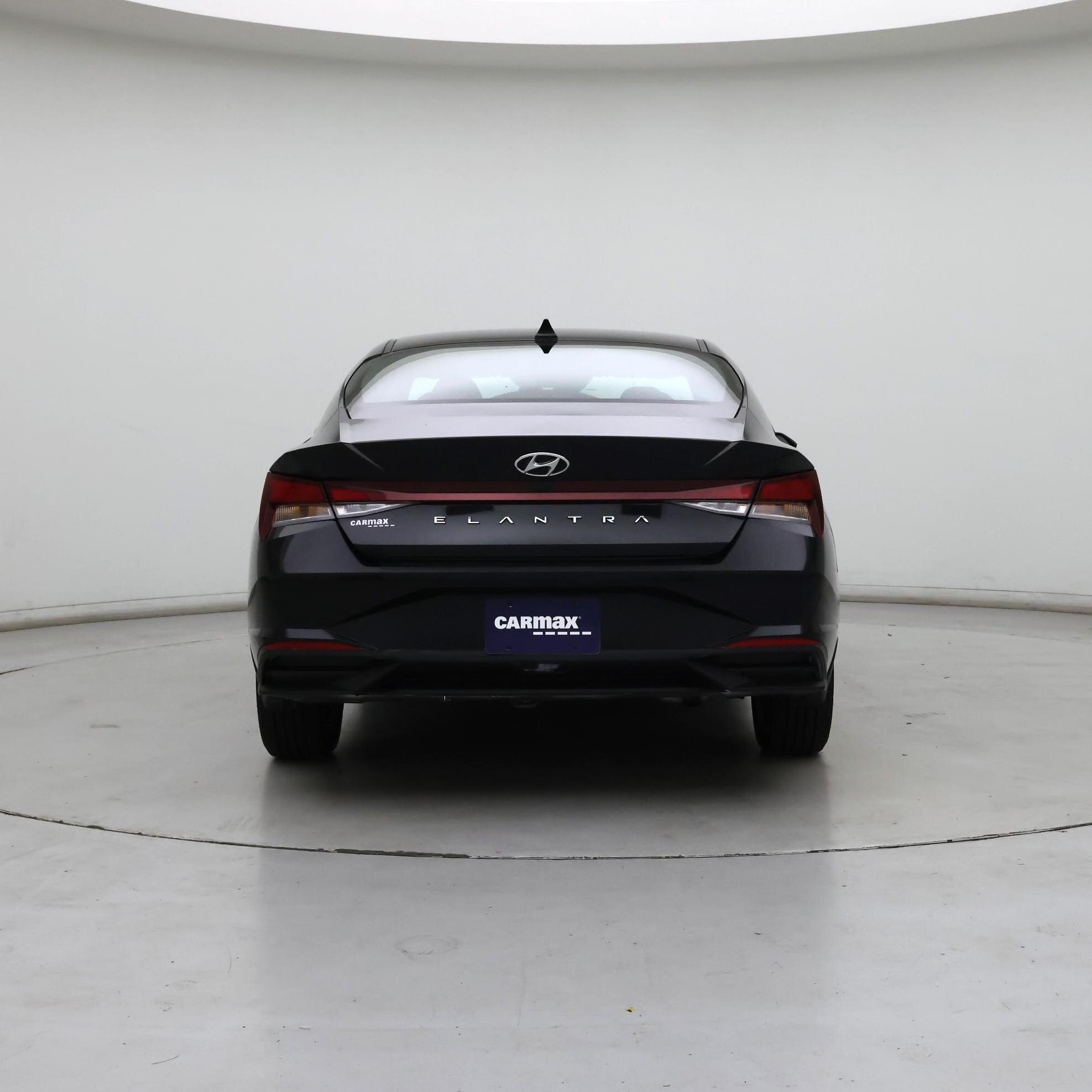 Thumbnail: 2022 Hyundai Elantra - 6