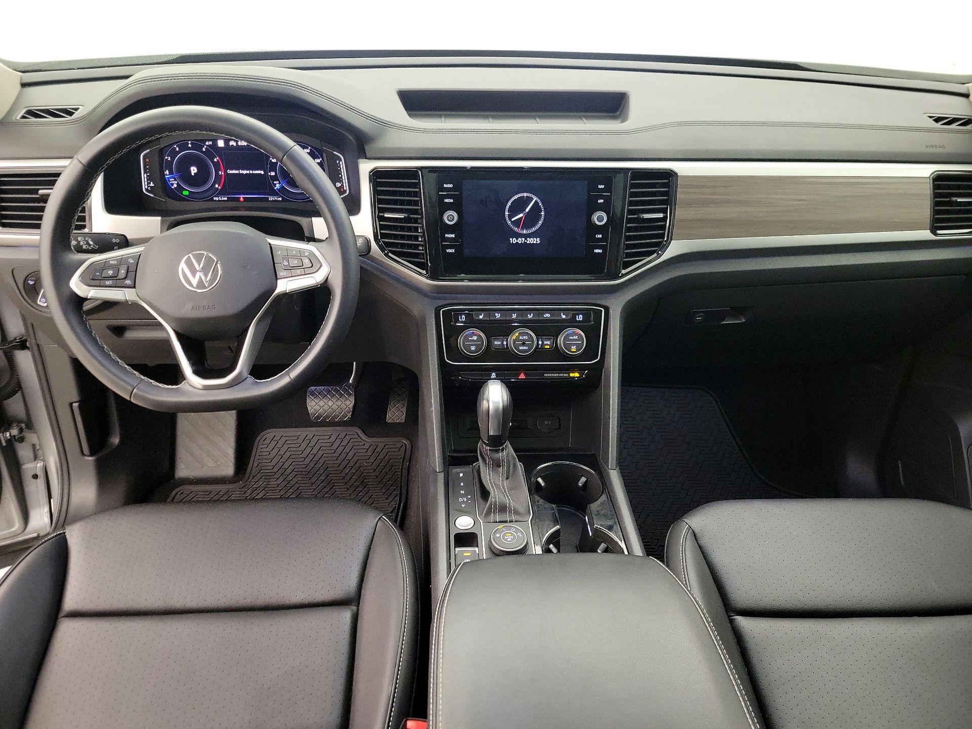 Thumbnail: 2023 Volkswagen Atlas - 9