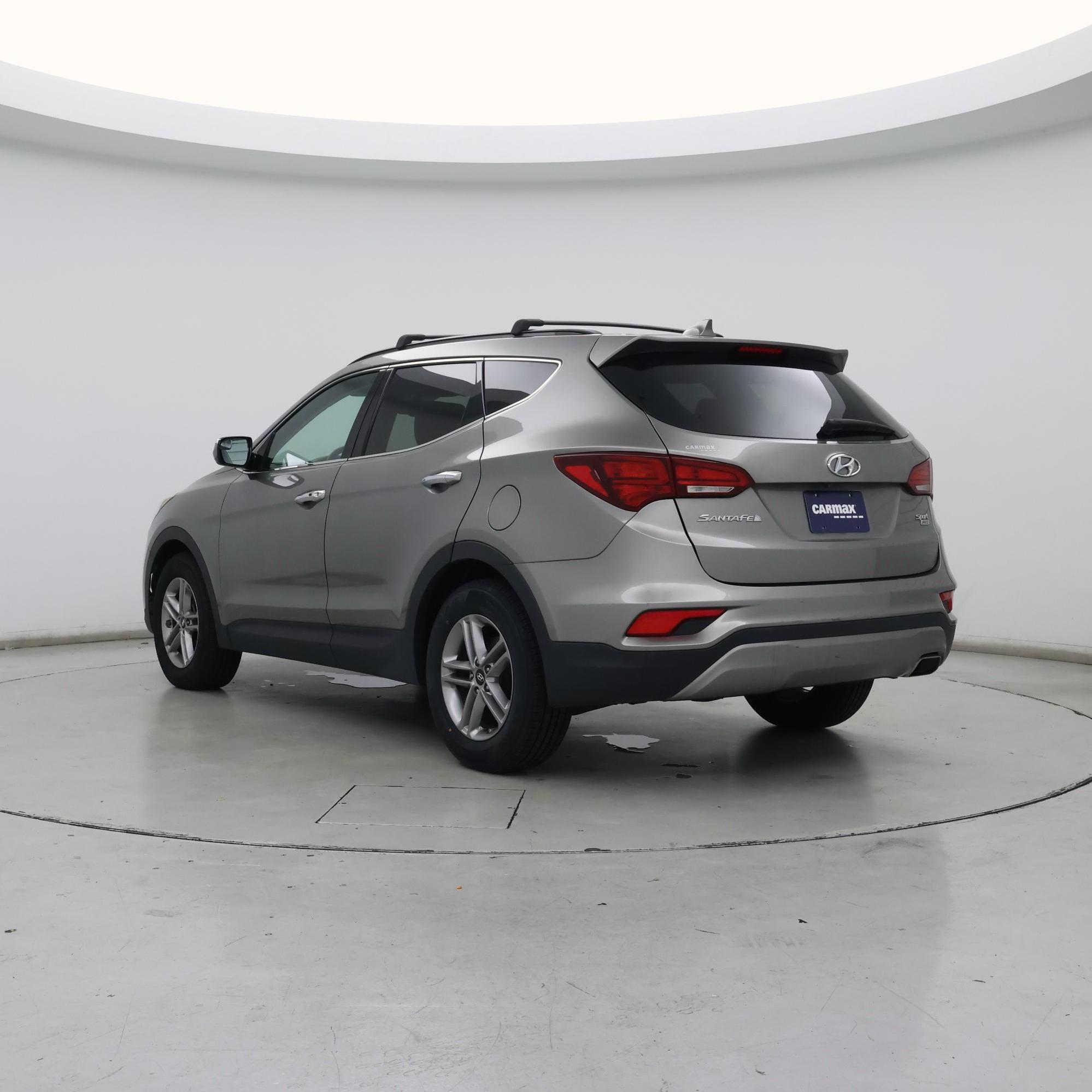 Thumbnail: 2017 Hyundai Santa Fe - 2