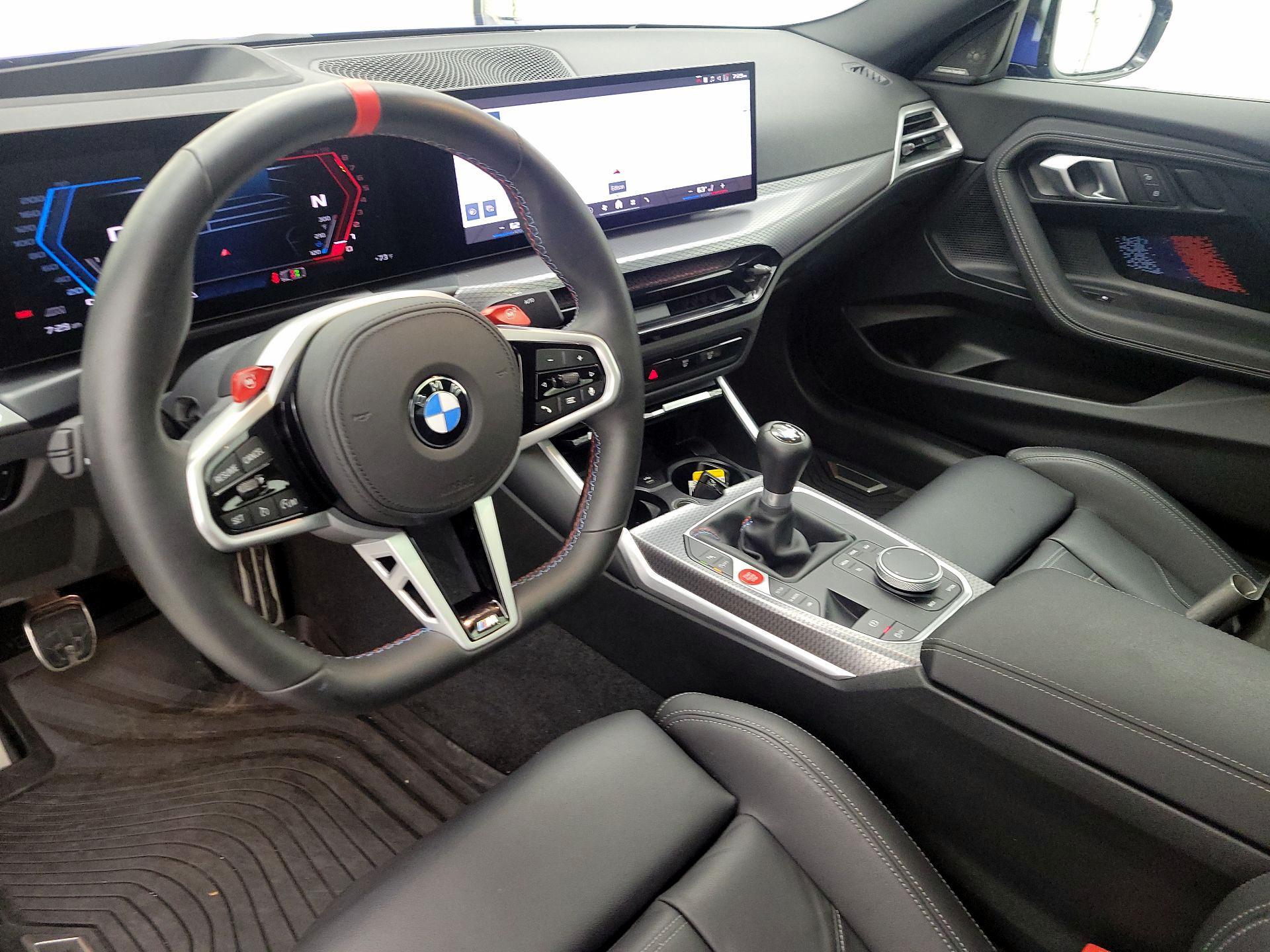 Thumbnail: 2025 BMW M2 - 9