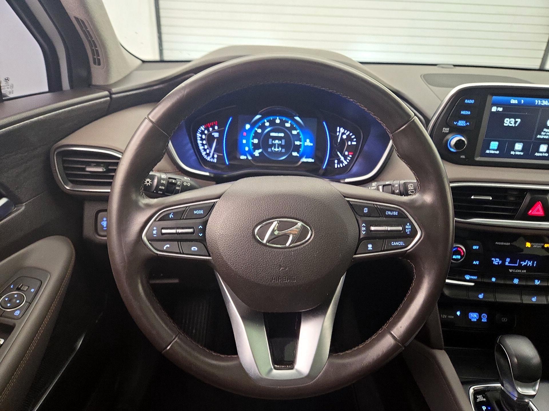 Thumbnail: 2020 Hyundai Santa Fe - 10