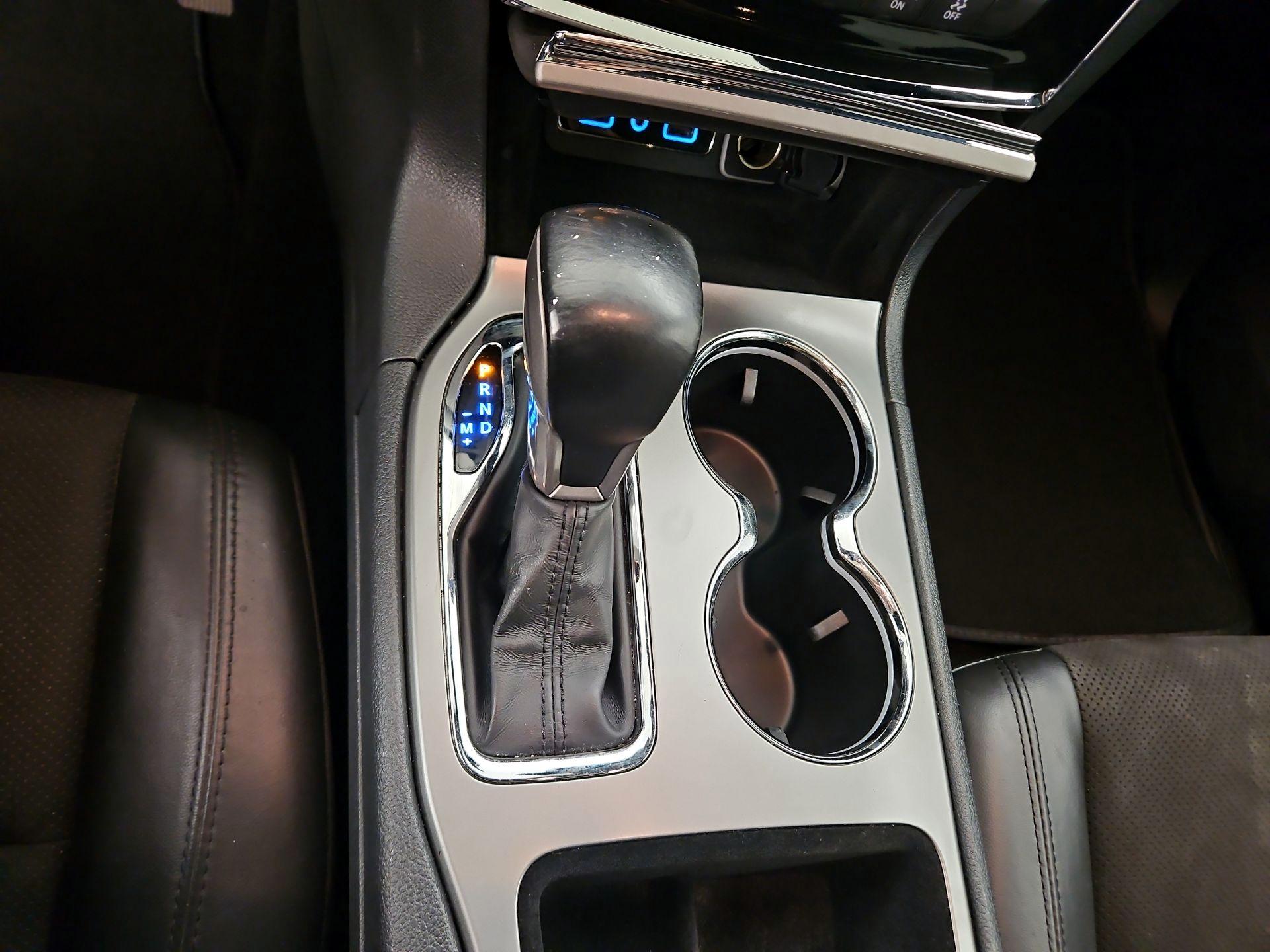 Thumbnail: 2020 Jeep Grand Cherokee - 18