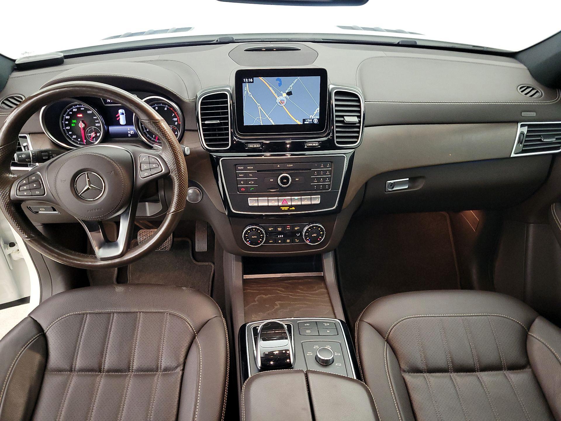 Thumbnail: 2018 Mercedes-Benz GLS - 9