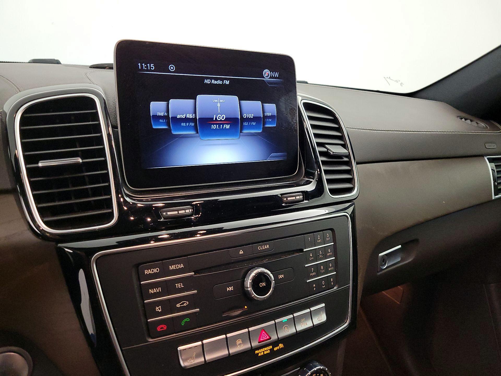 Thumbnail: 2018 Mercedes-Benz GLS - 16