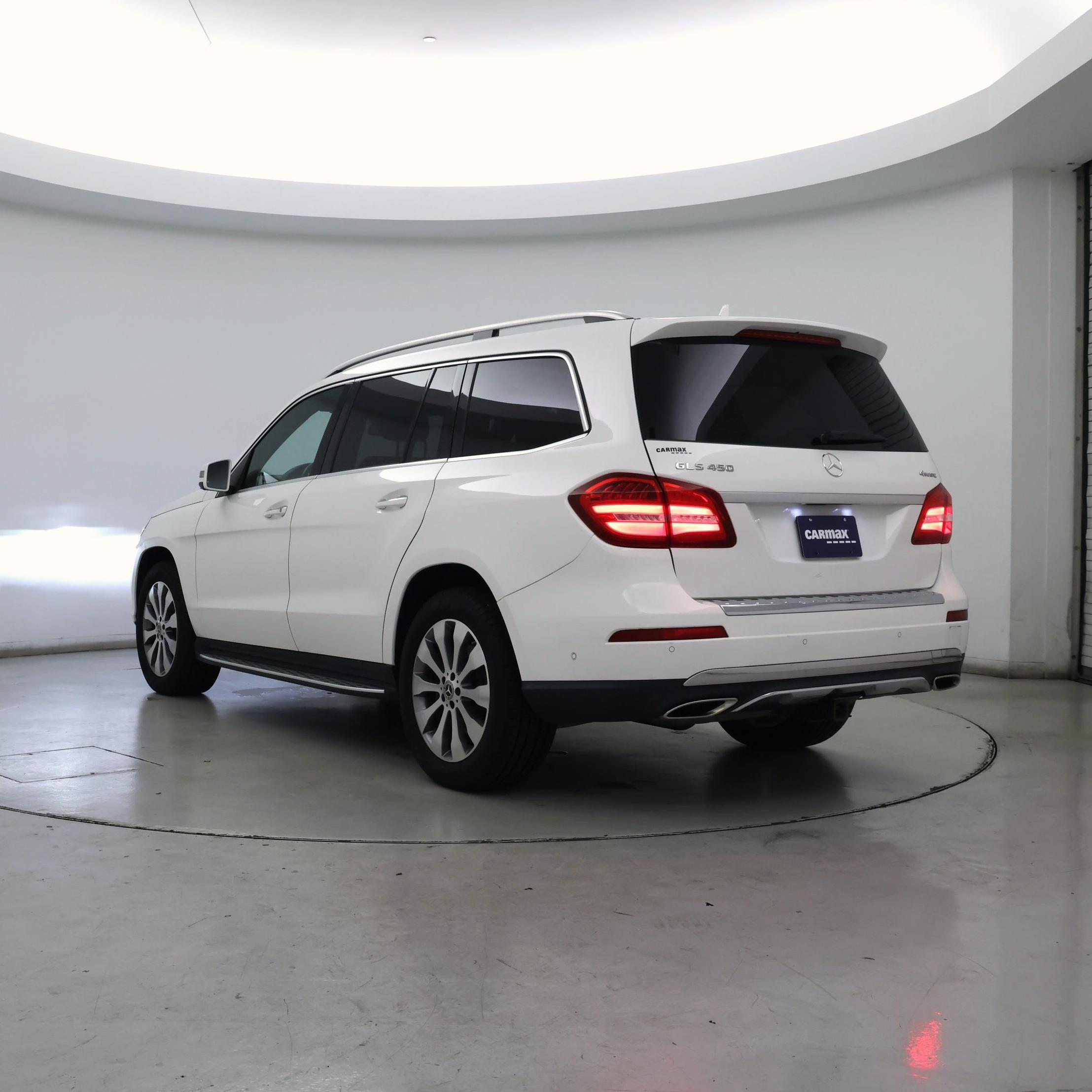 Thumbnail: 2018 Mercedes-Benz GLS - 2