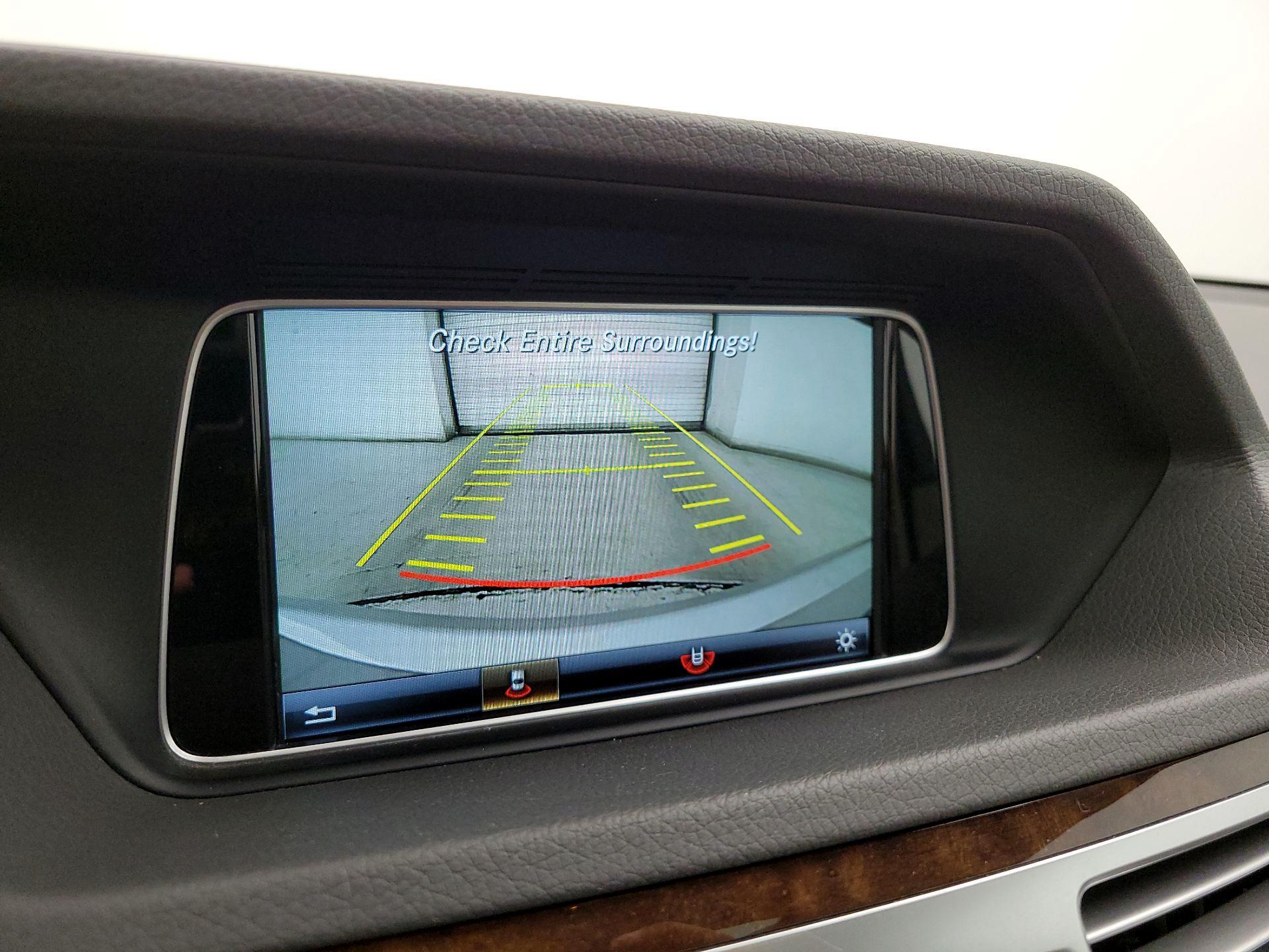 Thumbnail: 2016 Mercedes-Benz E-Class - 15