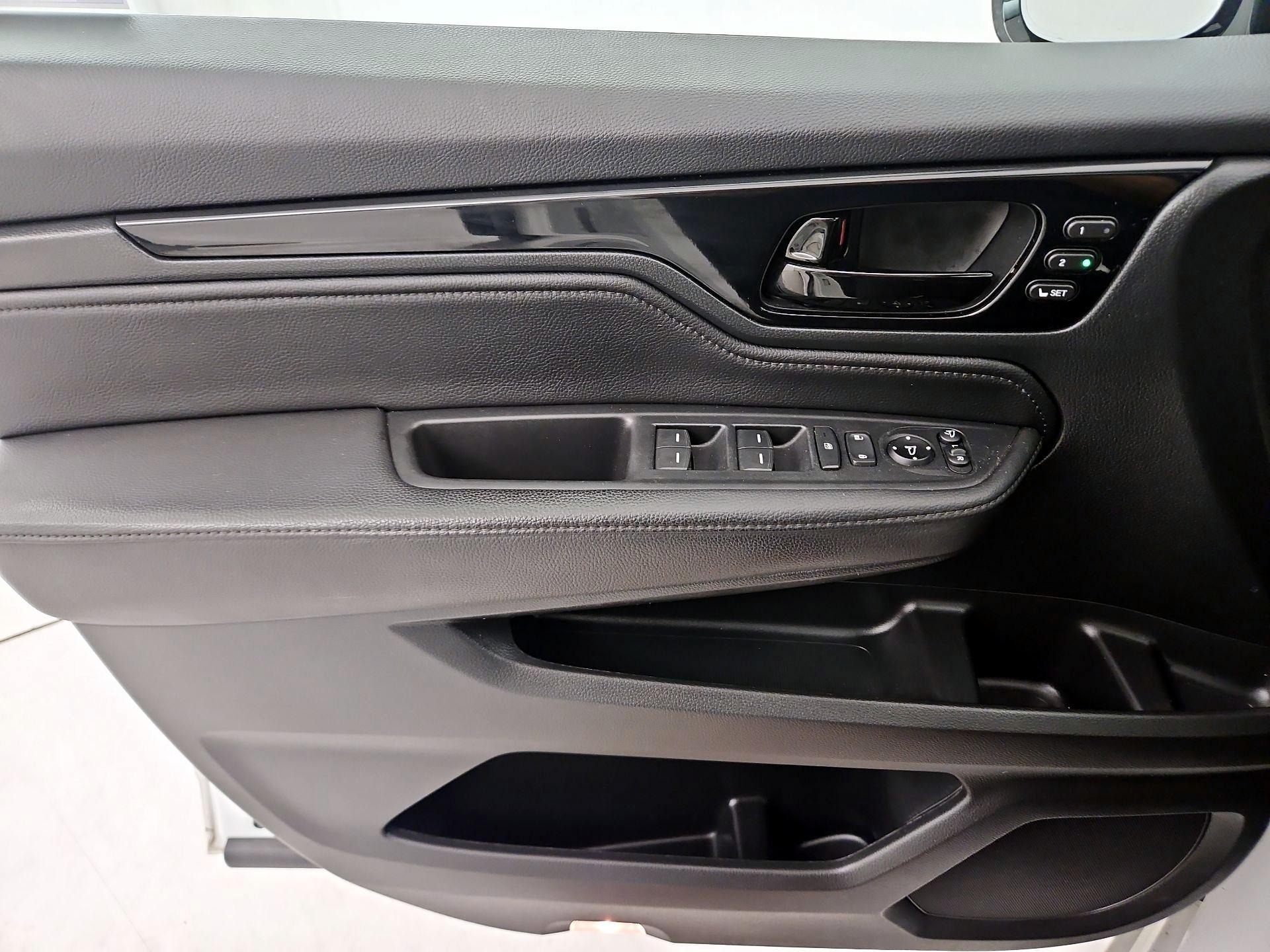 Thumbnail: 2023 Honda Odyssey - 12