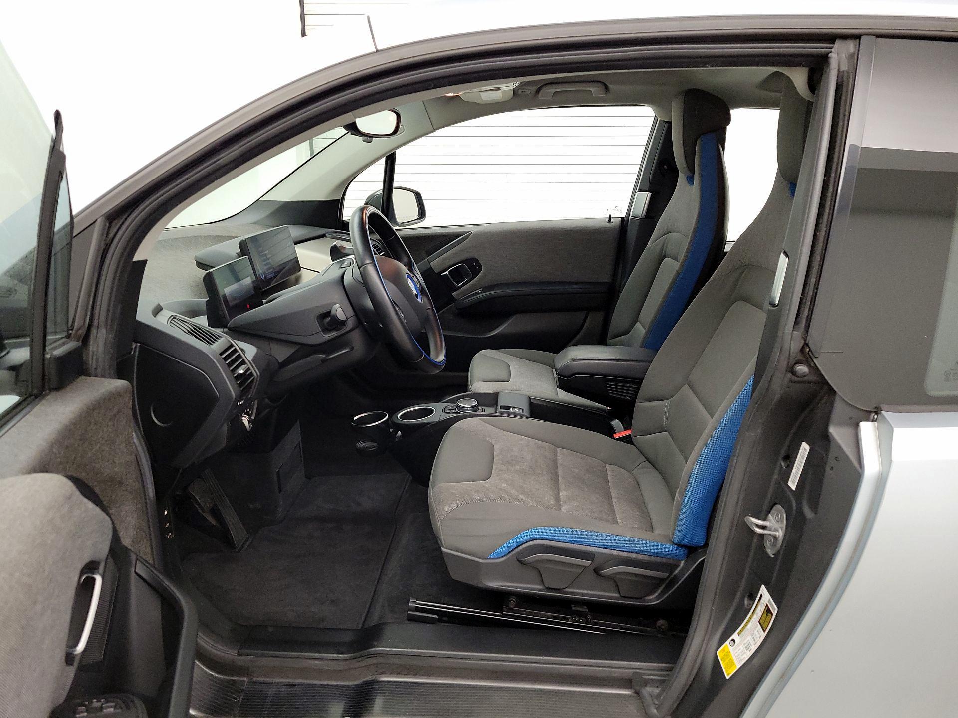 Thumbnail: 2016 BMW i3 - 11