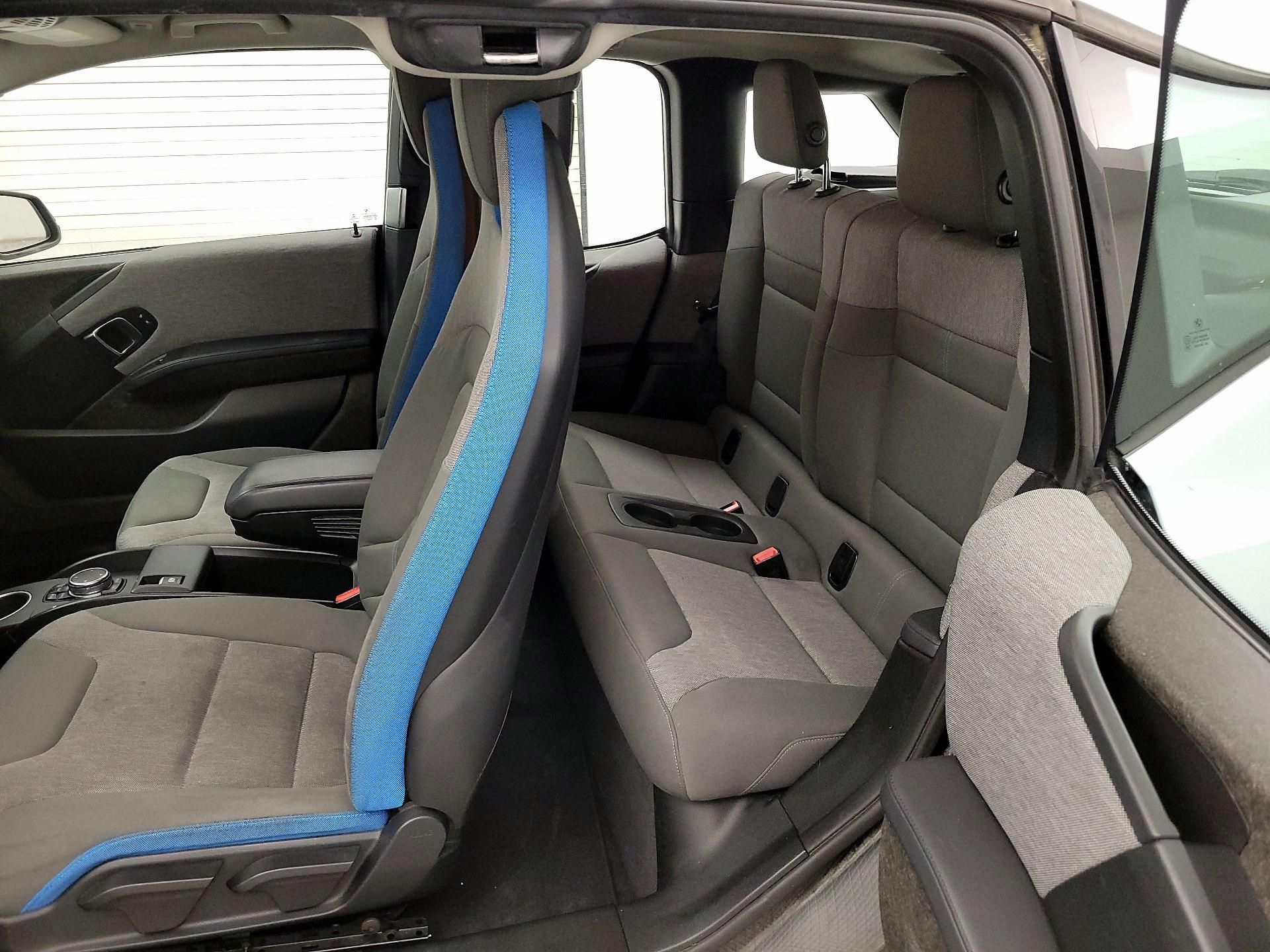 Thumbnail: 2016 BMW i3 - 18