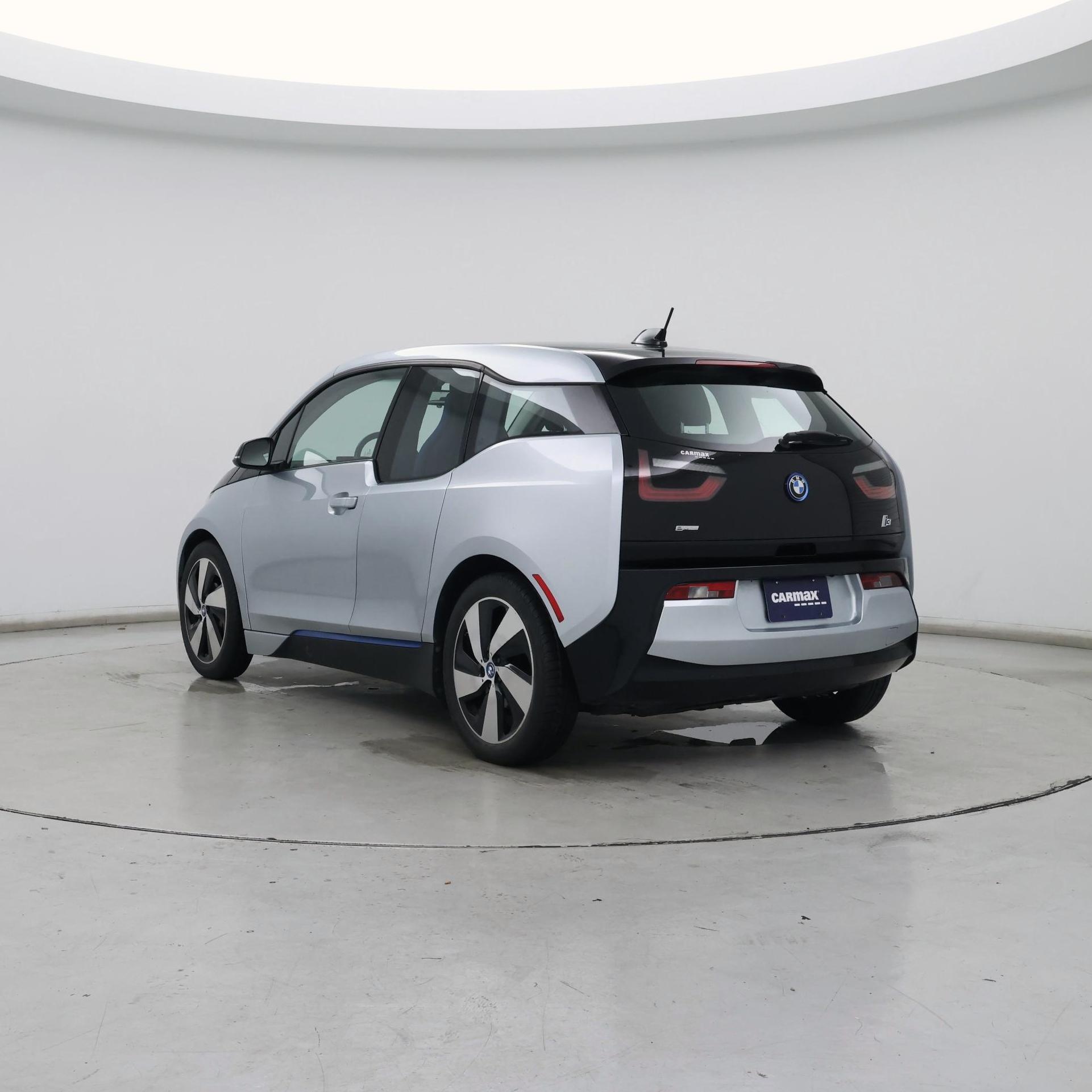 Thumbnail: 2016 BMW i3 - 2