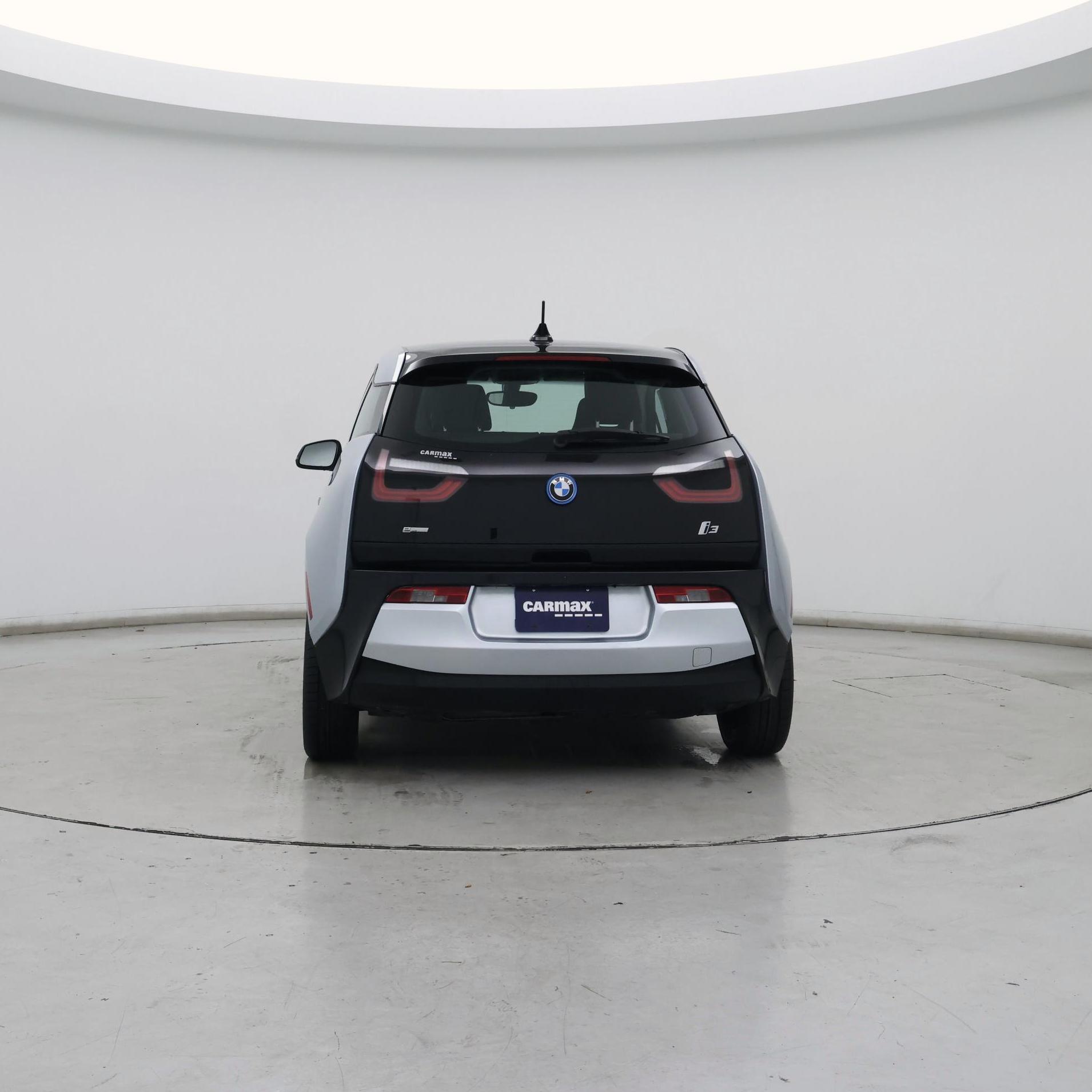 Thumbnail: 2016 BMW i3 - 6