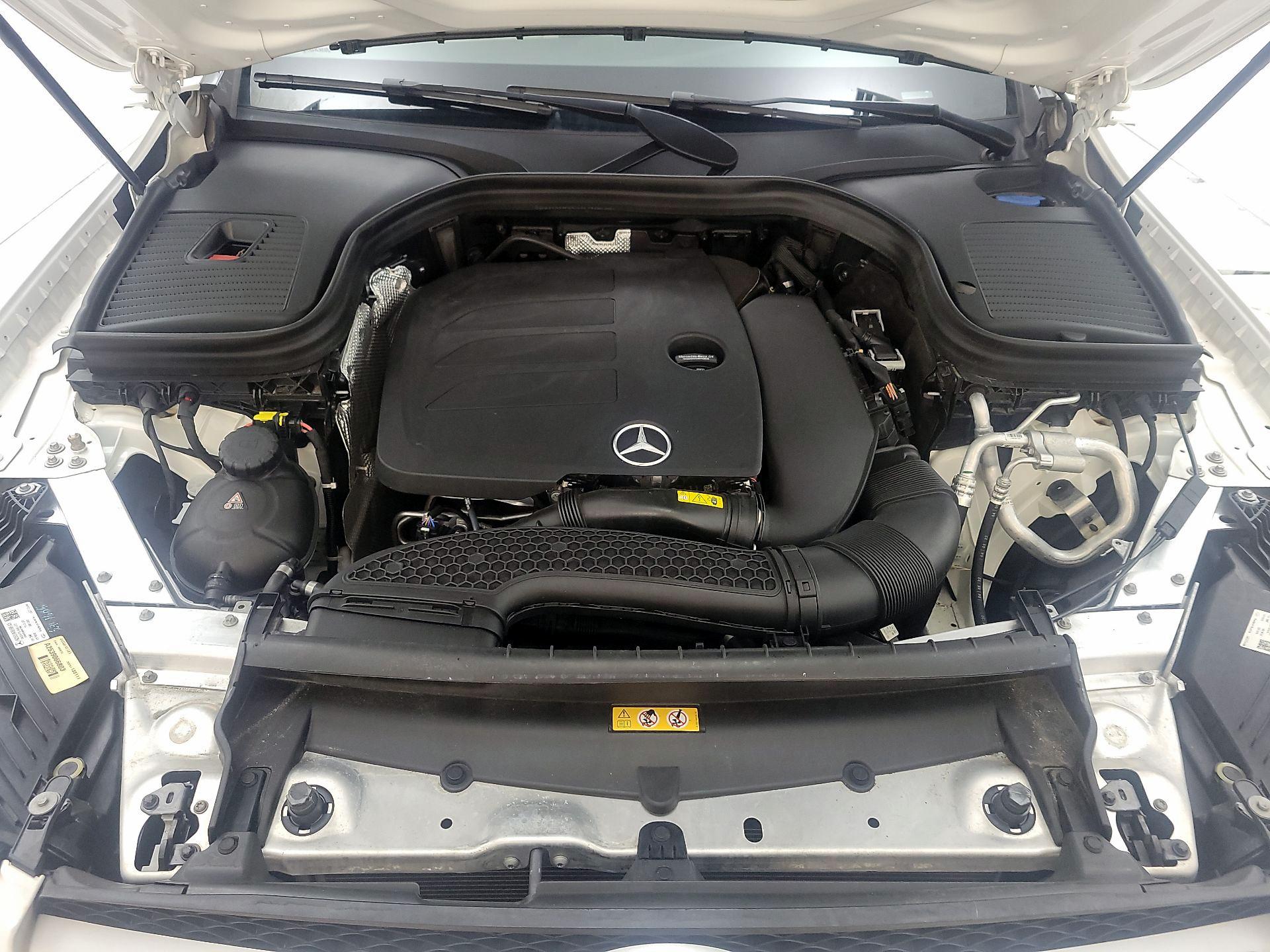 Thumbnail: 2022 Mercedes-Benz GLC - 20