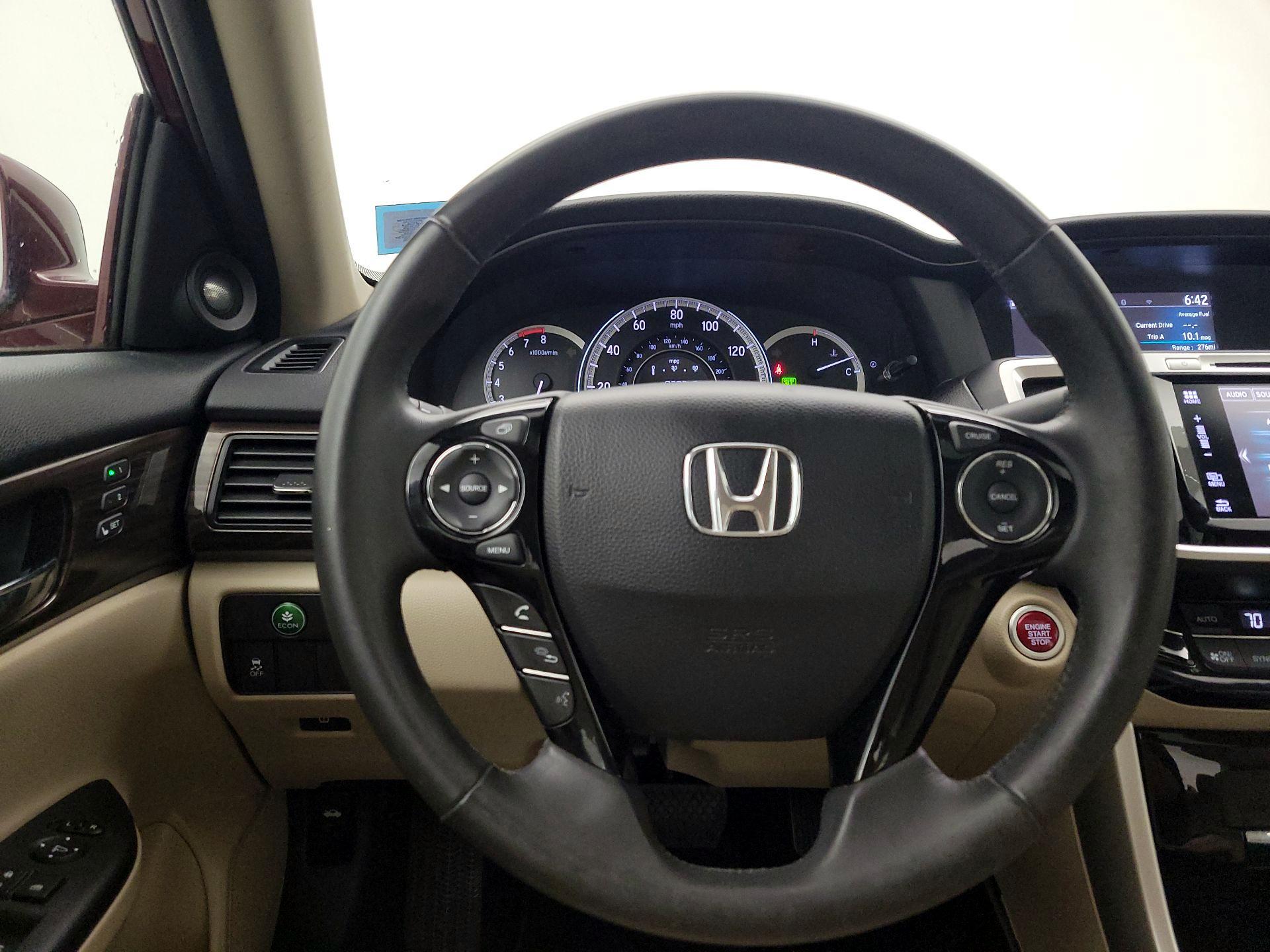Thumbnail: 2016 Honda Accord - 10