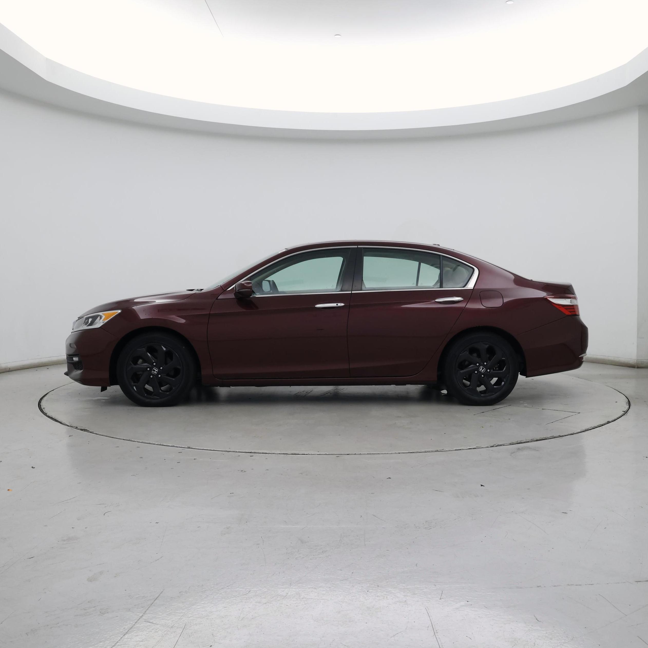 Thumbnail: 2016 Honda Accord - 3