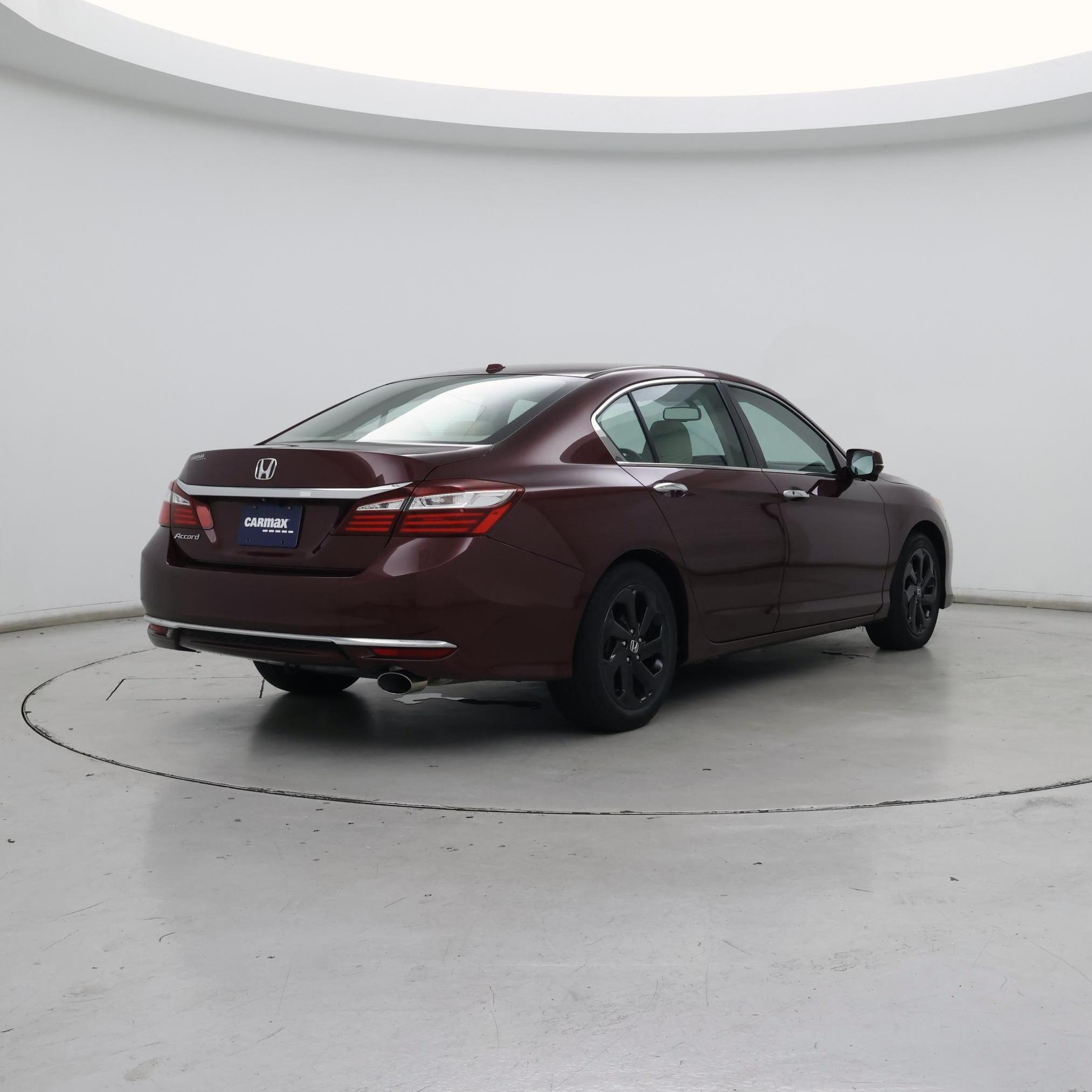 Thumbnail: 2016 Honda Accord - 8