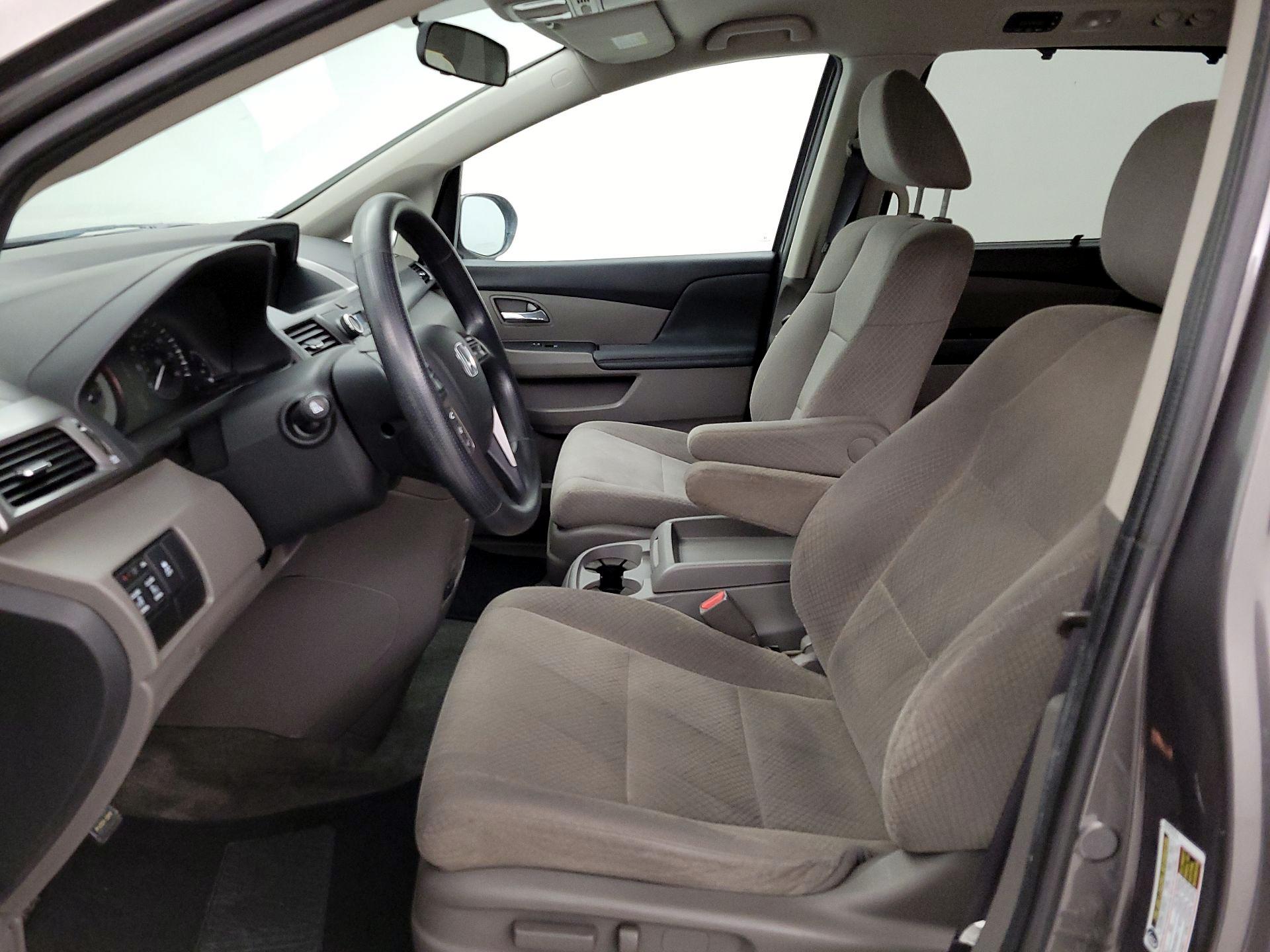 Thumbnail: 2015 Honda Odyssey - 11