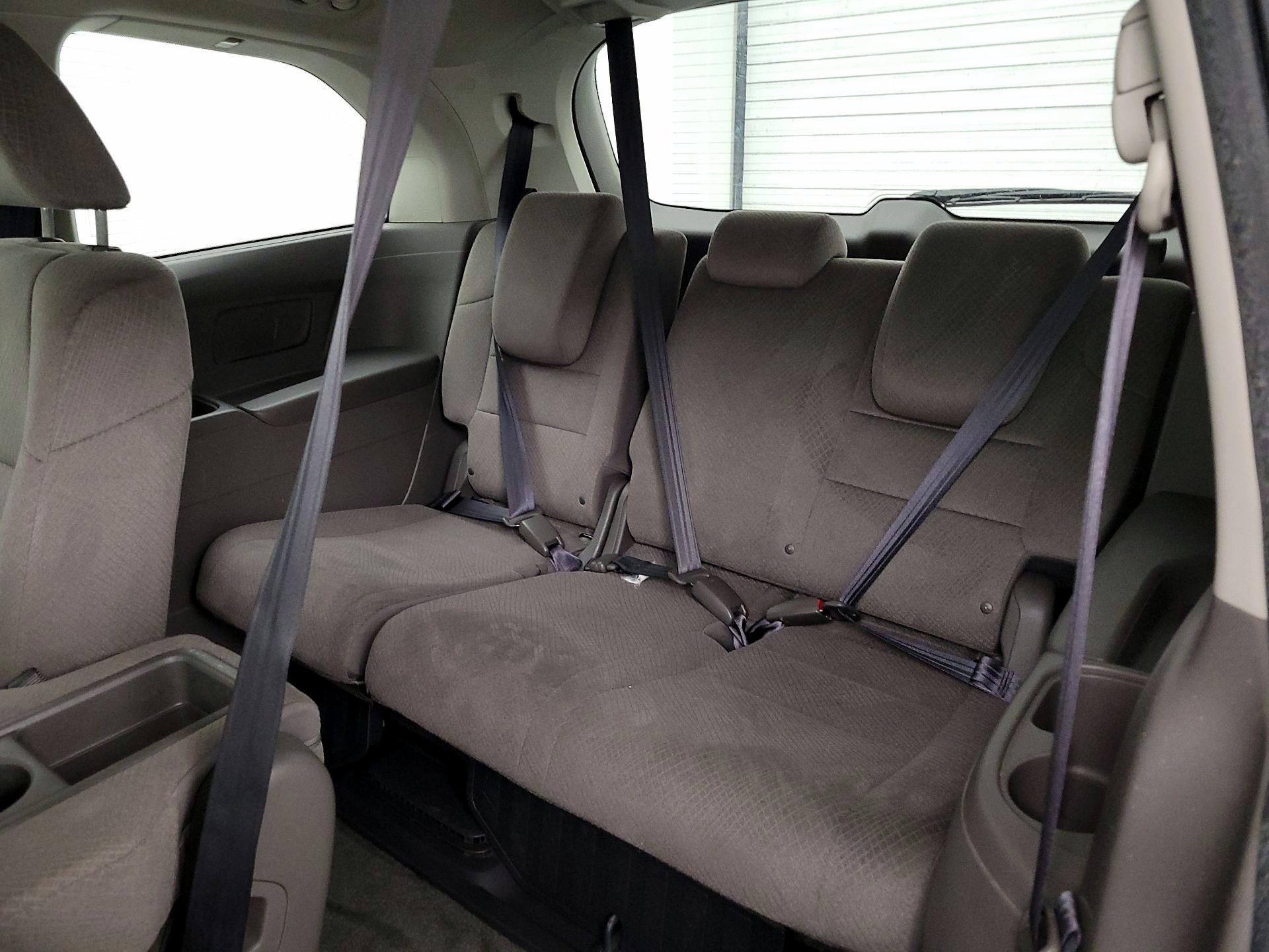 Thumbnail: 2015 Honda Odyssey - 20