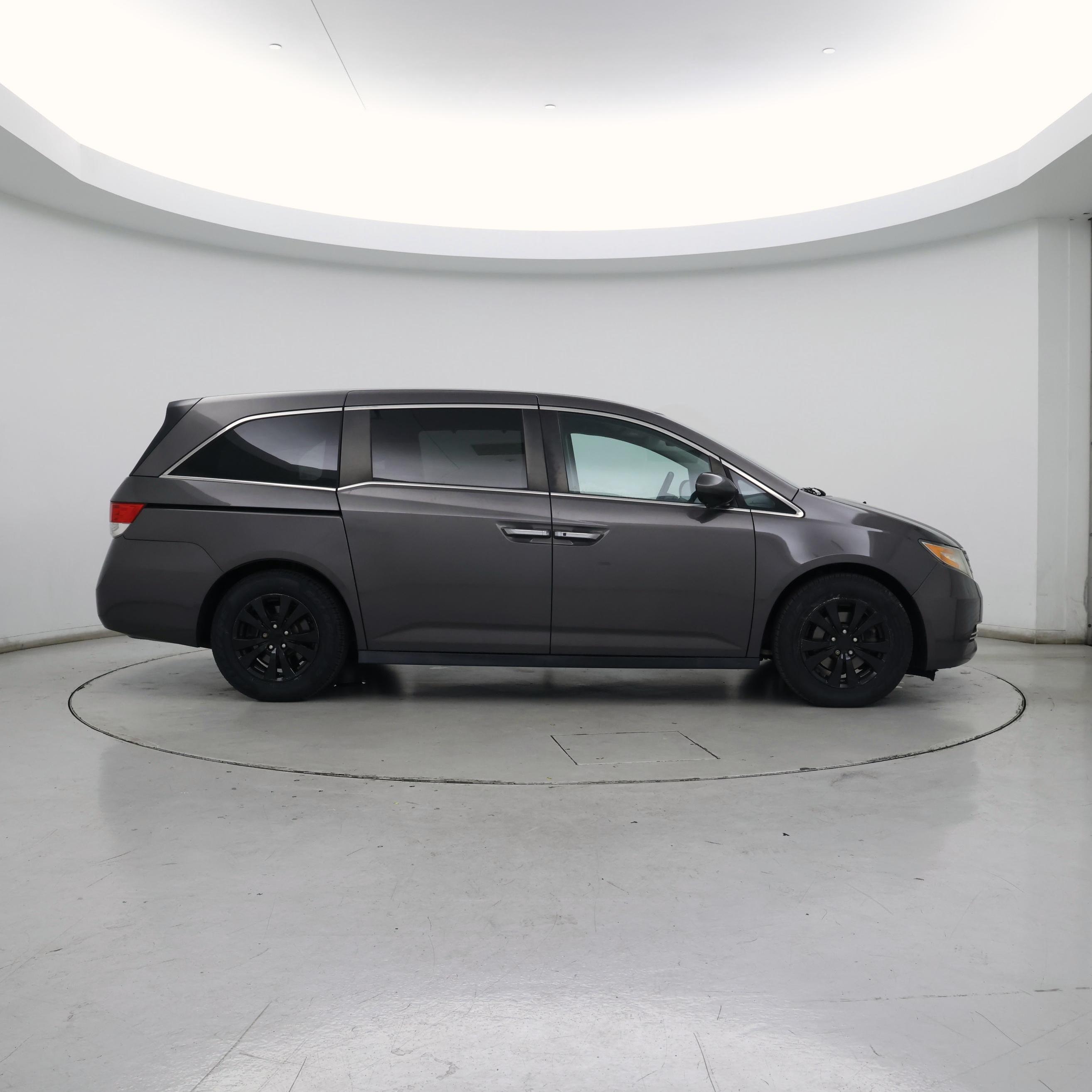 Thumbnail: 2015 Honda Odyssey - 7