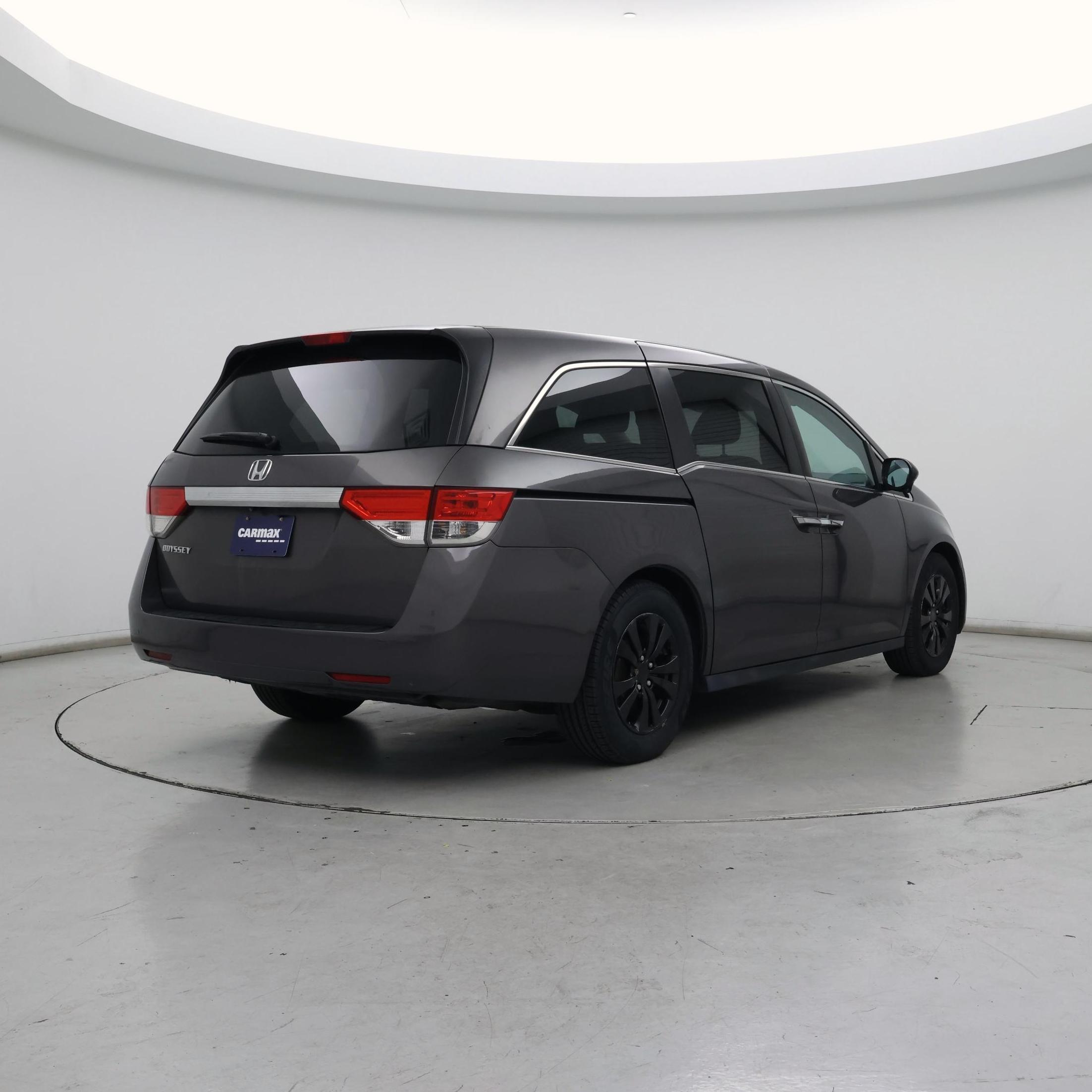 Thumbnail: 2015 Honda Odyssey - 8
