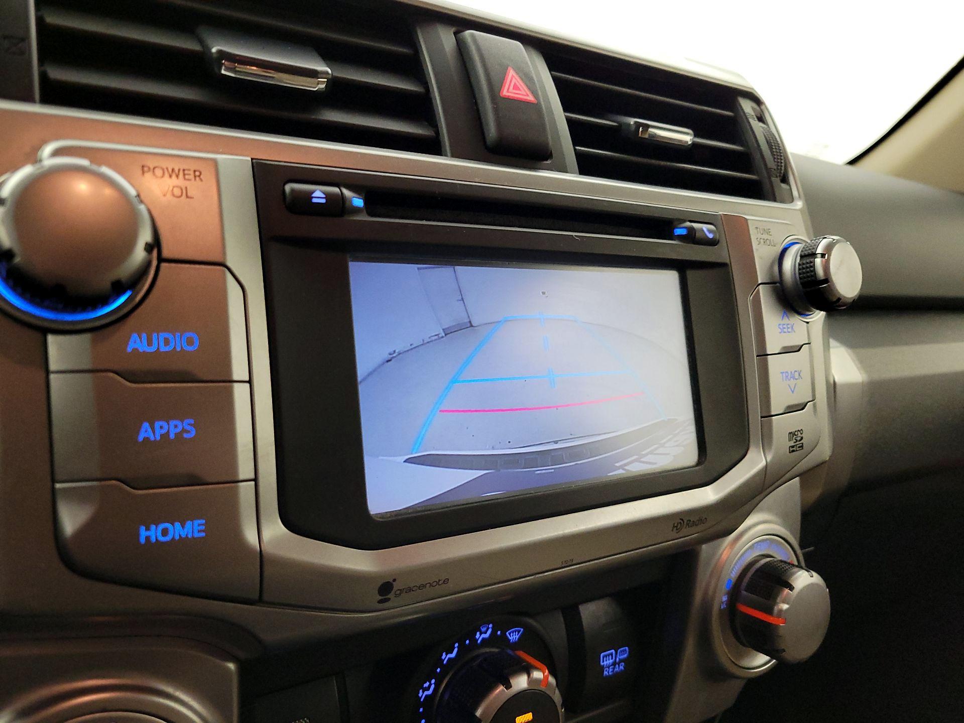 Thumbnail: 2015 Toyota 4Runner - 15