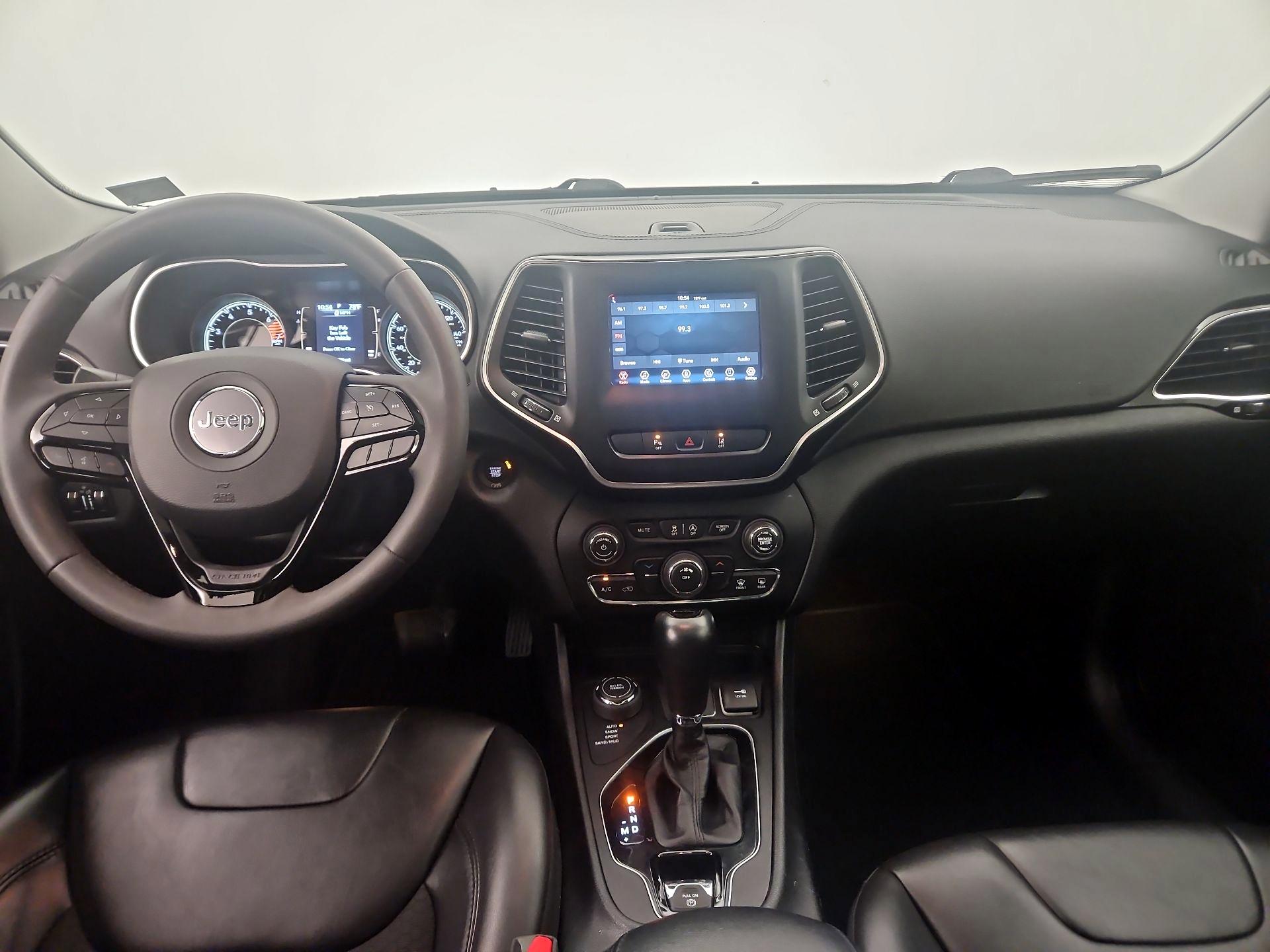 Thumbnail: 2021 Jeep Cherokee - 9