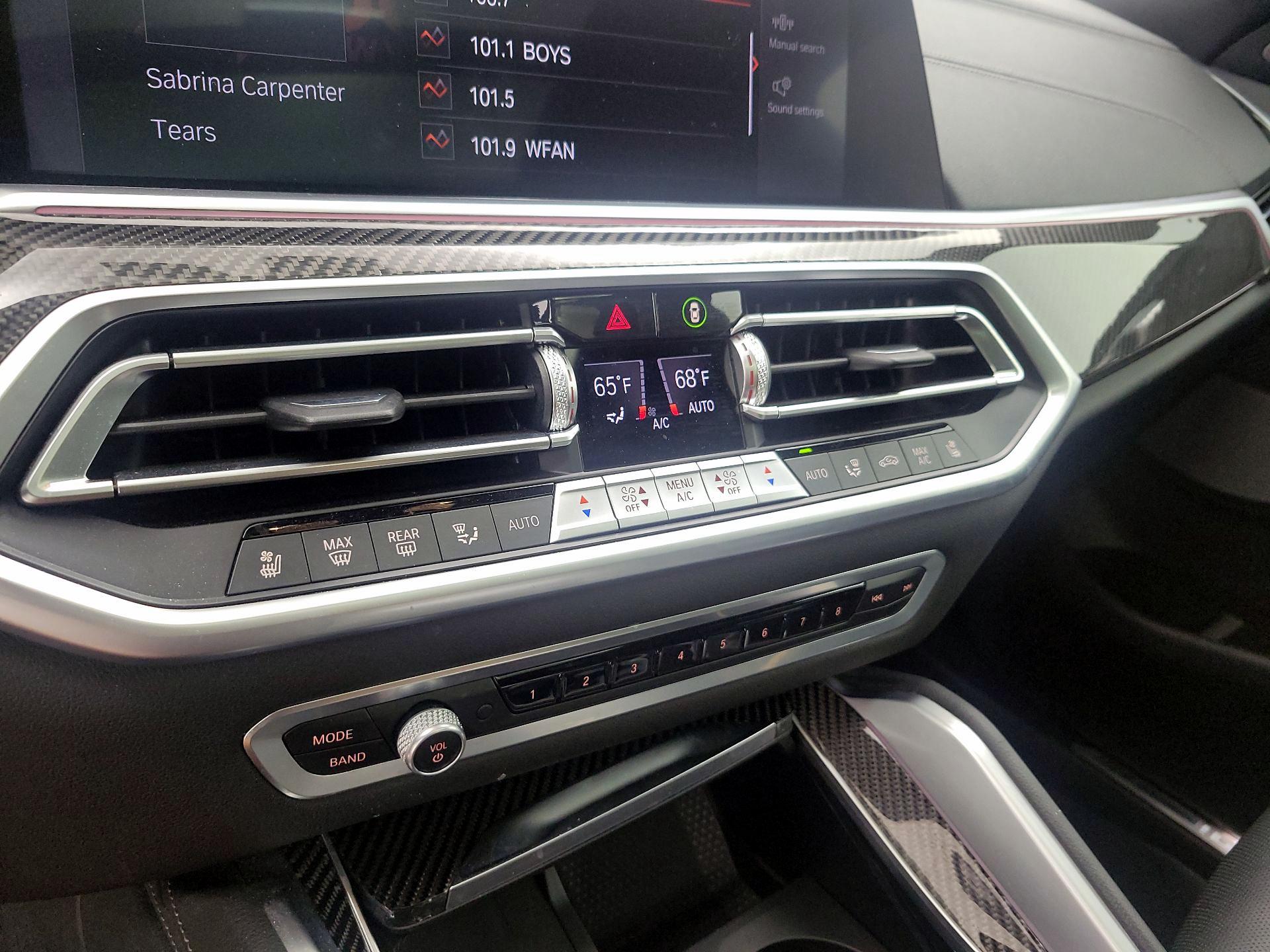 Thumbnail: 2021 BMW X6 - 17