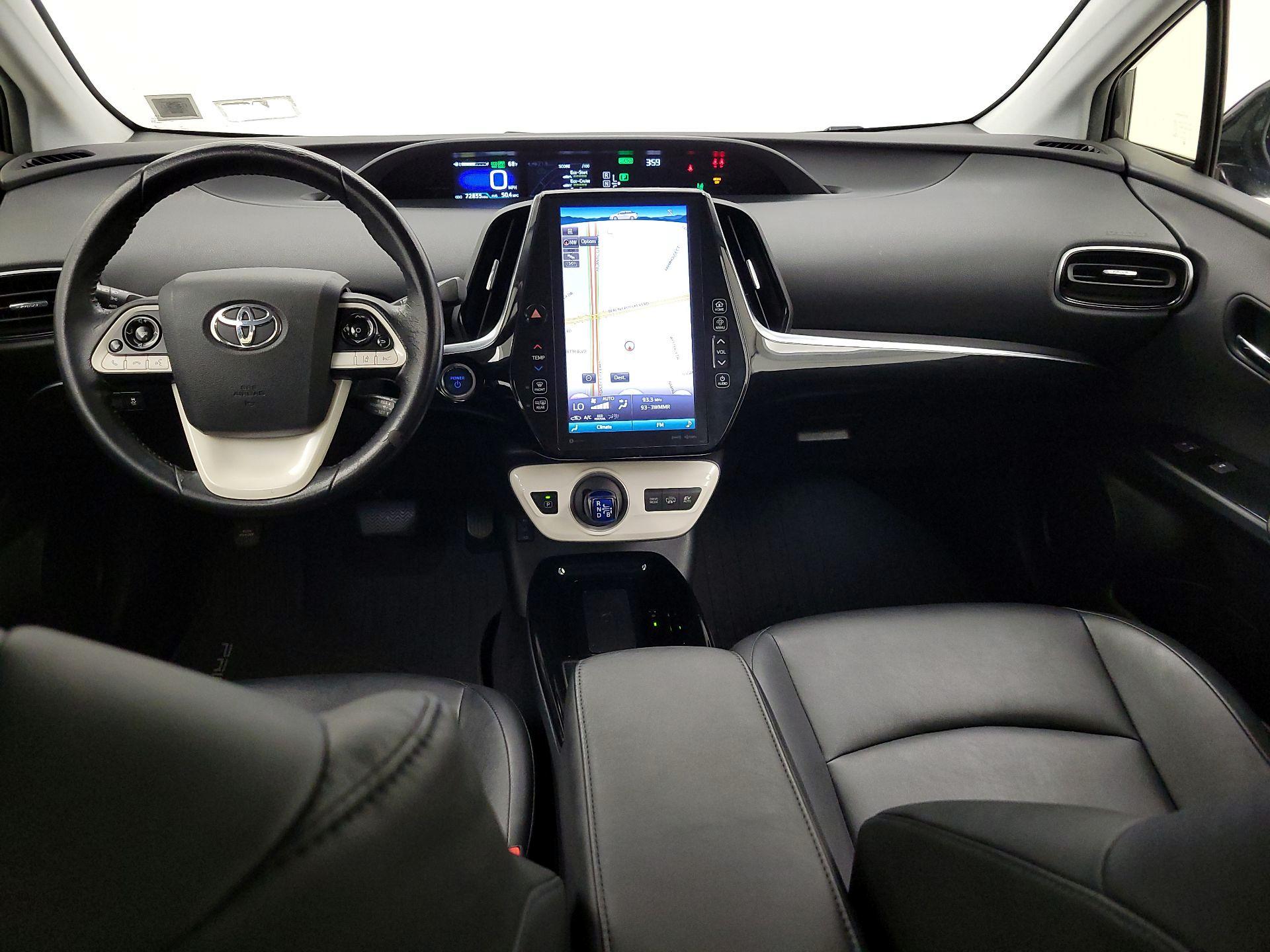 Thumbnail: 2017 Toyota Prius Prime - 9