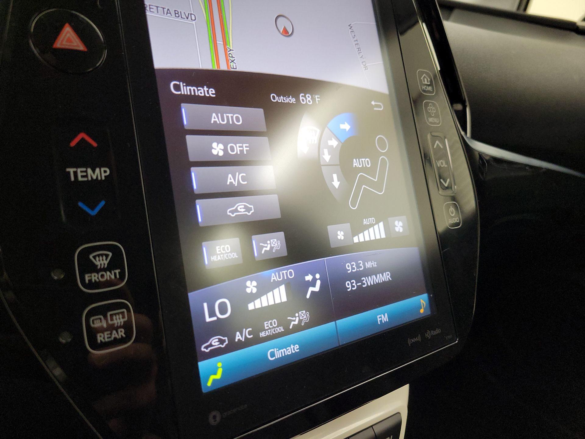 Thumbnail: 2017 Toyota Prius Prime - 17