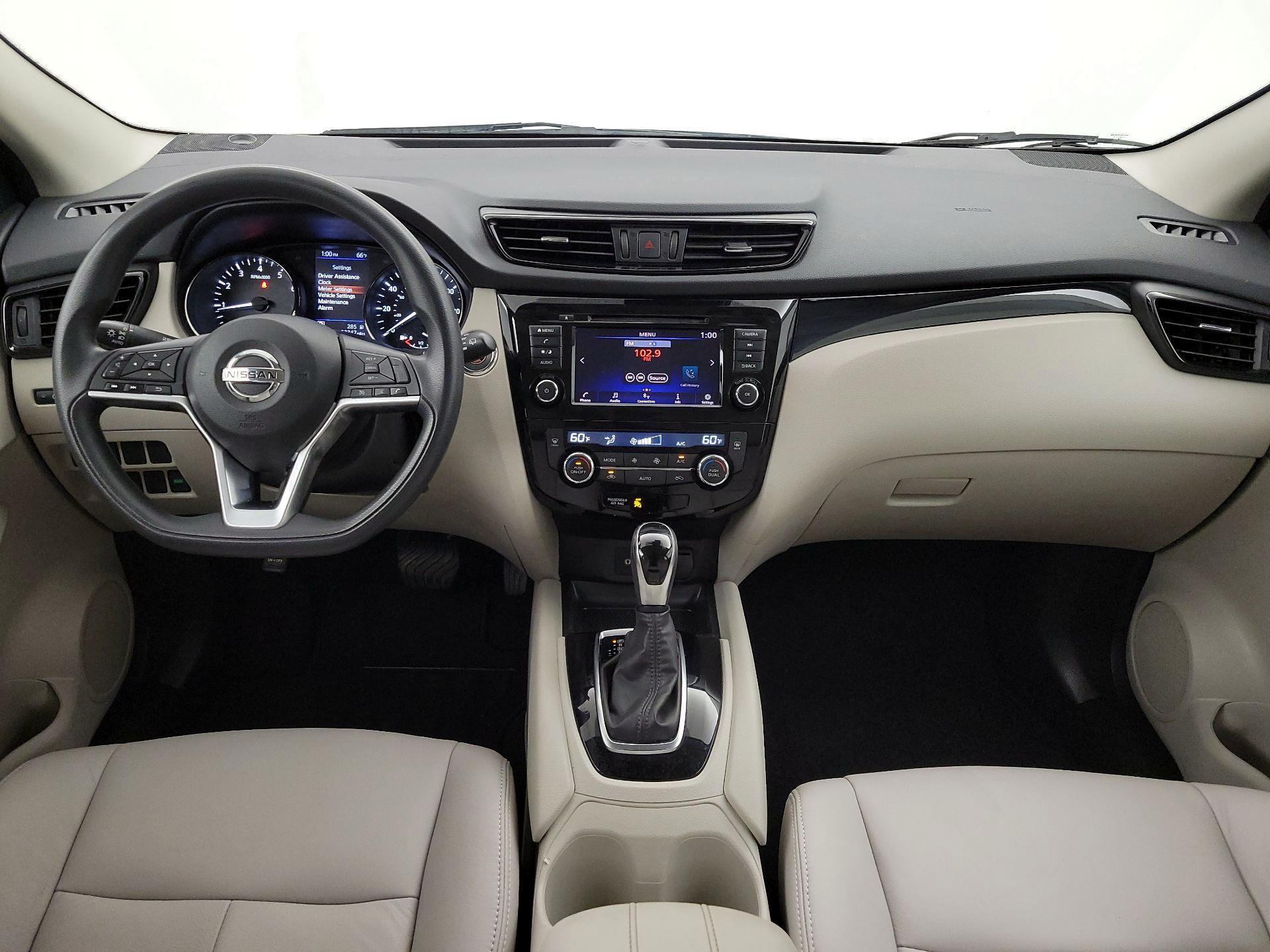 Thumbnail: 2019 Nissan Rogue Sport - 9