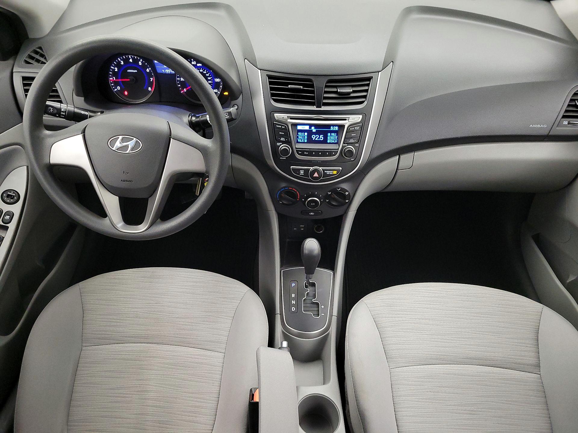 Thumbnail: 2016 Hyundai Accent - 9