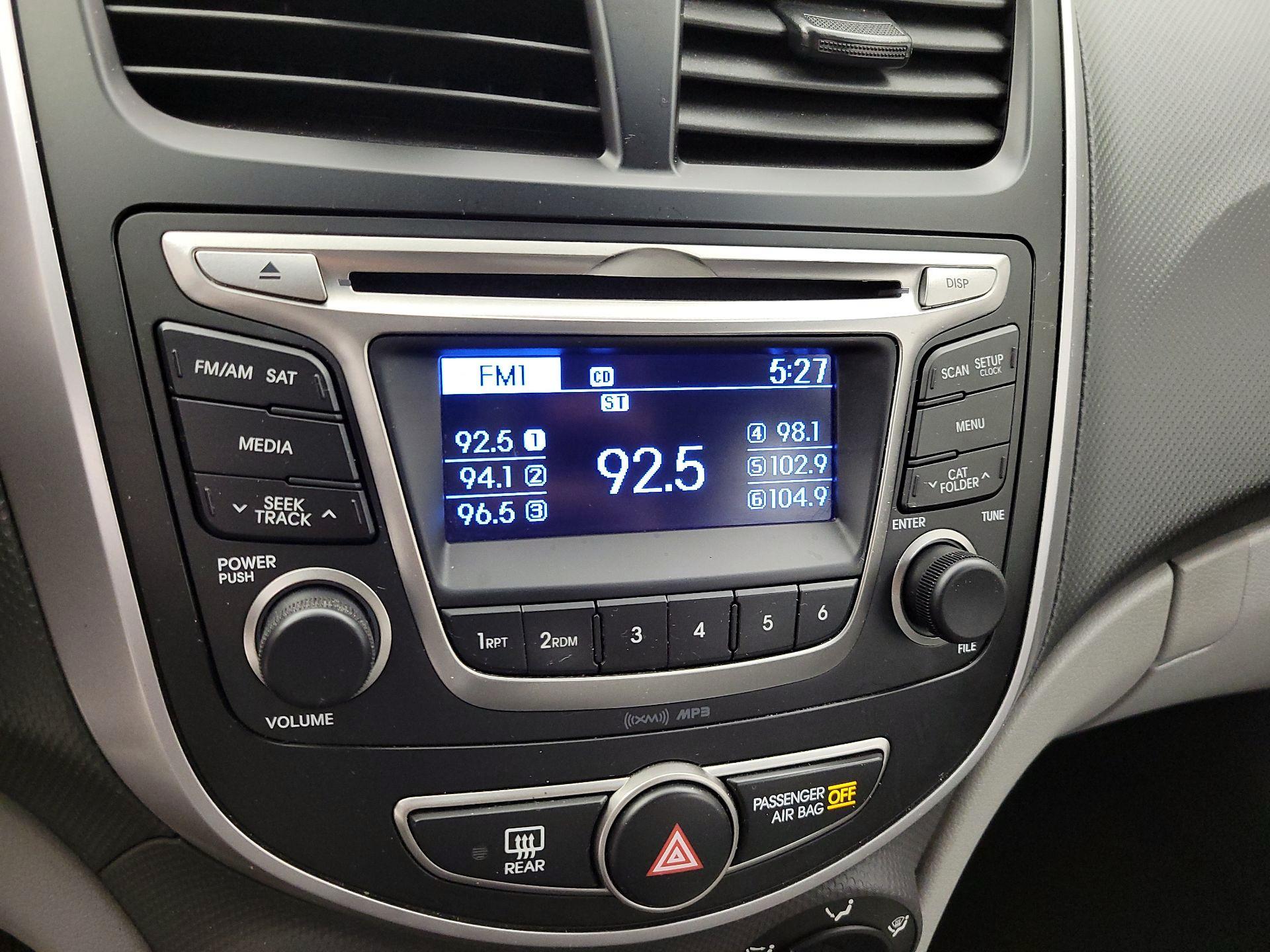 Thumbnail: 2016 Hyundai Accent - 14