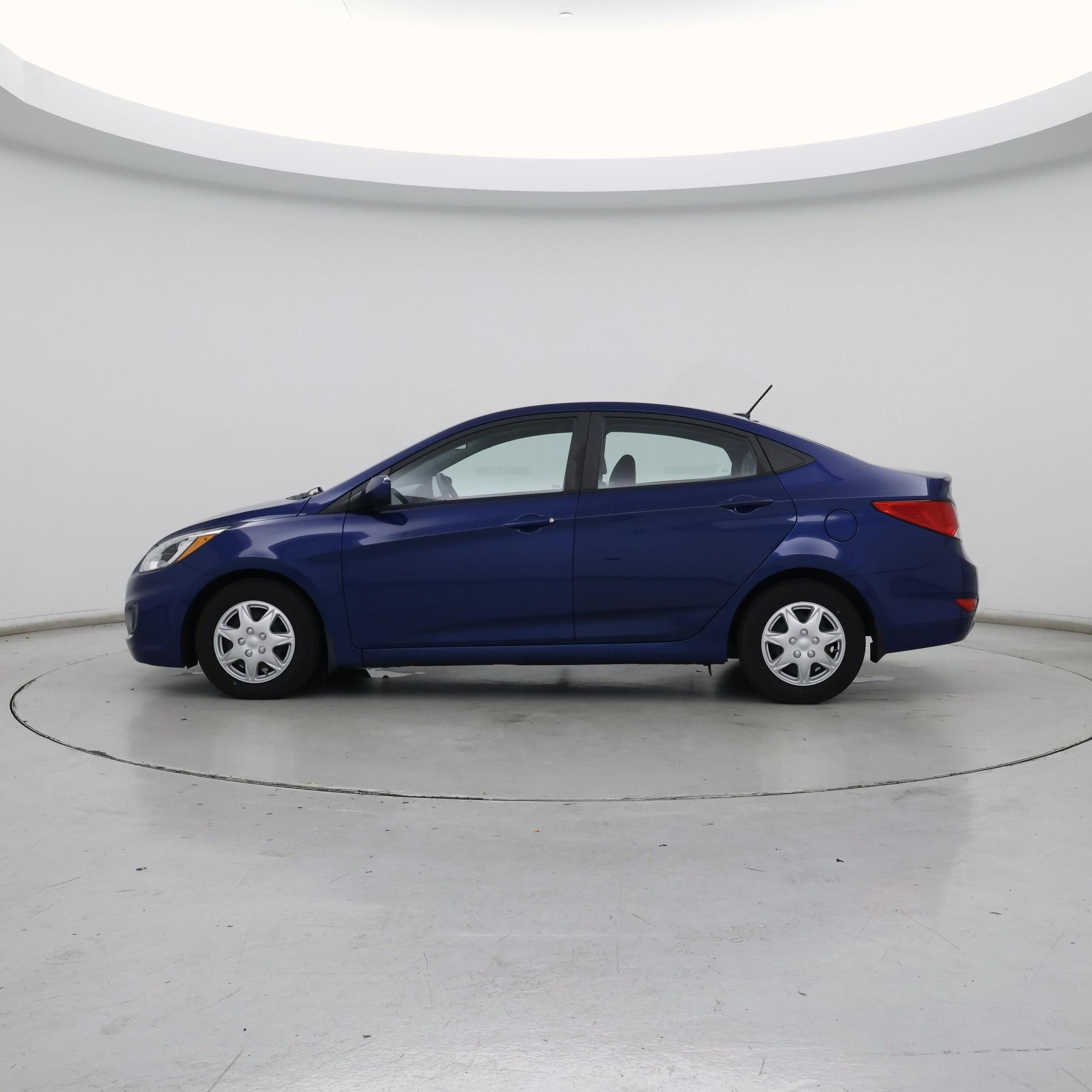 Thumbnail: 2016 Hyundai Accent - 3