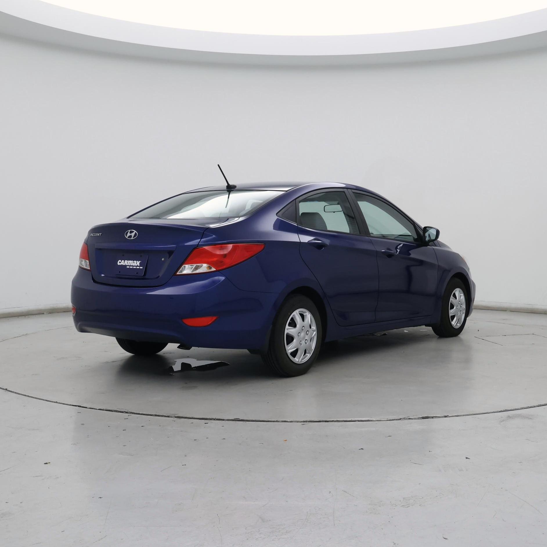 Thumbnail: 2016 Hyundai Accent - 8