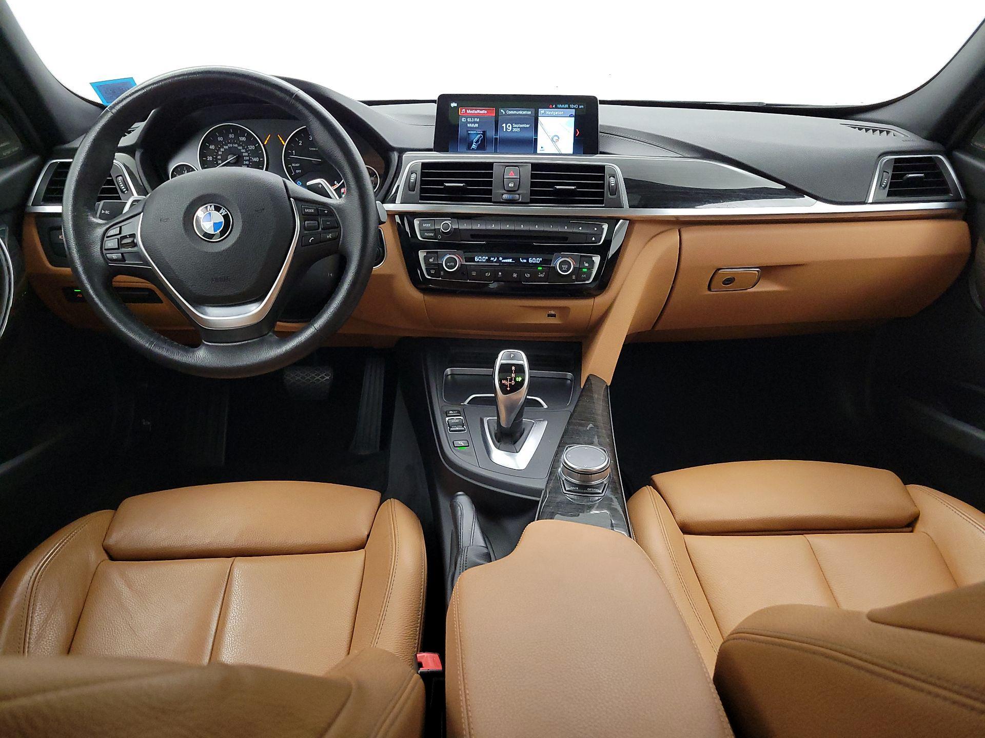 Thumbnail: 2018 BMW 3 Series - 9