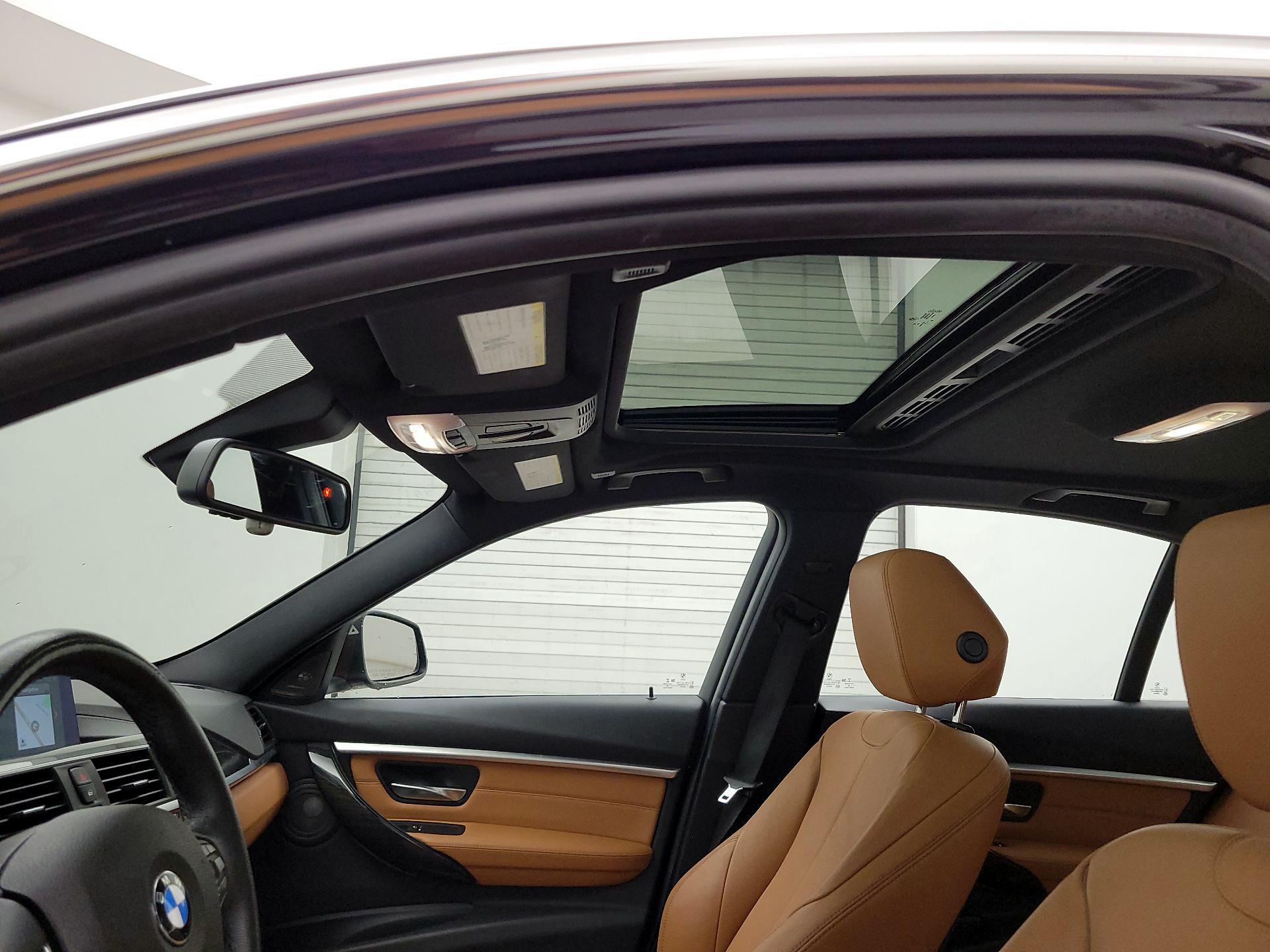 Thumbnail: 2018 BMW 3 Series - 19