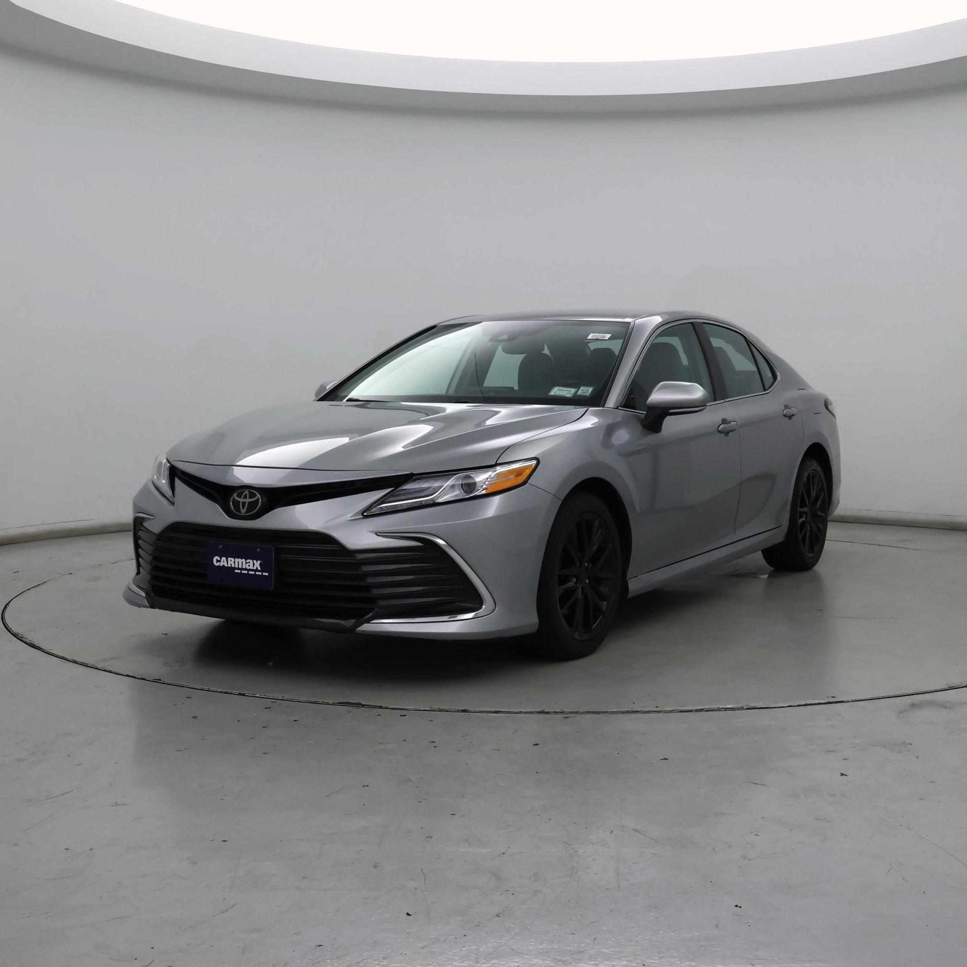 Thumbnail: 2022 Toyota Camry - 4