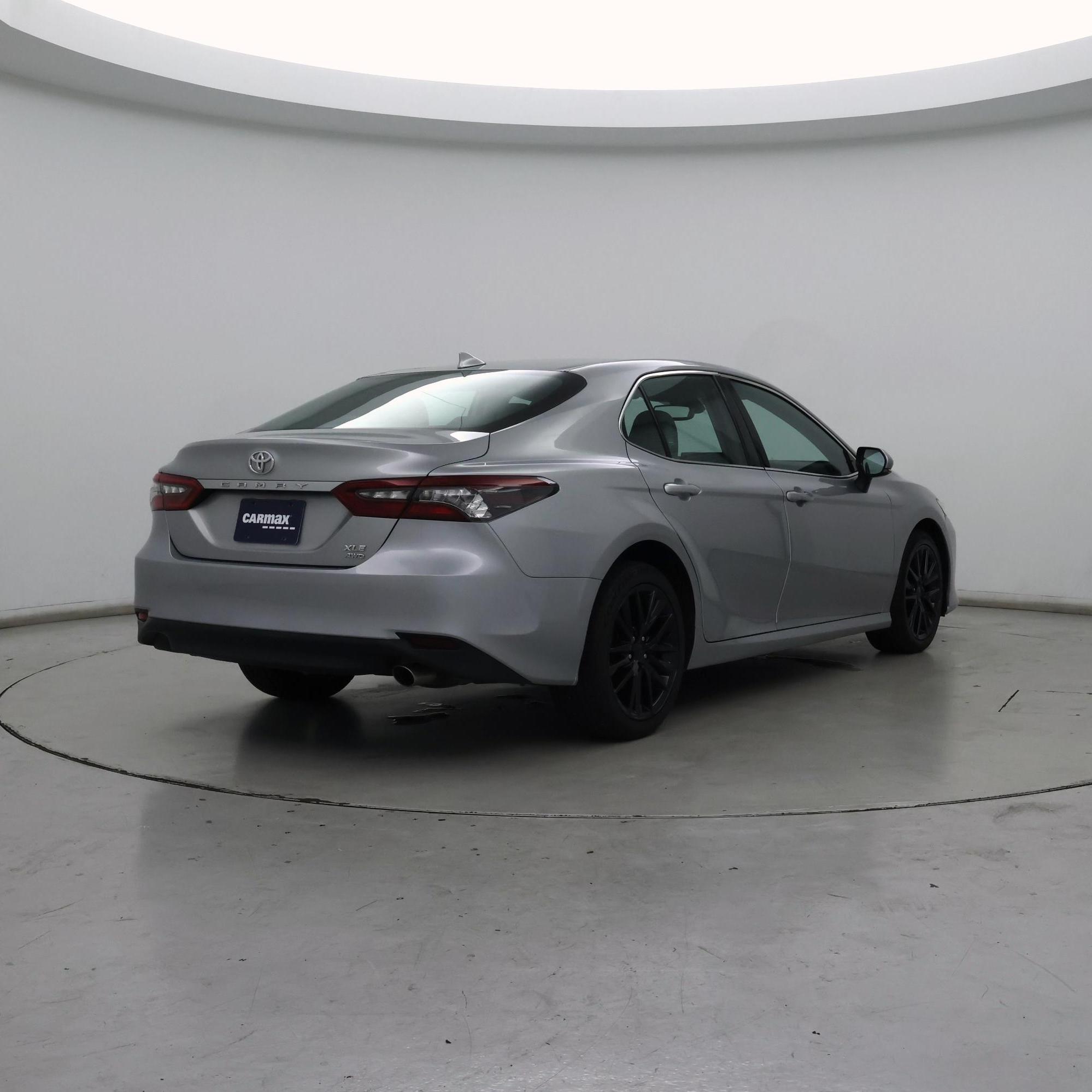 Thumbnail: 2022 Toyota Camry - 8