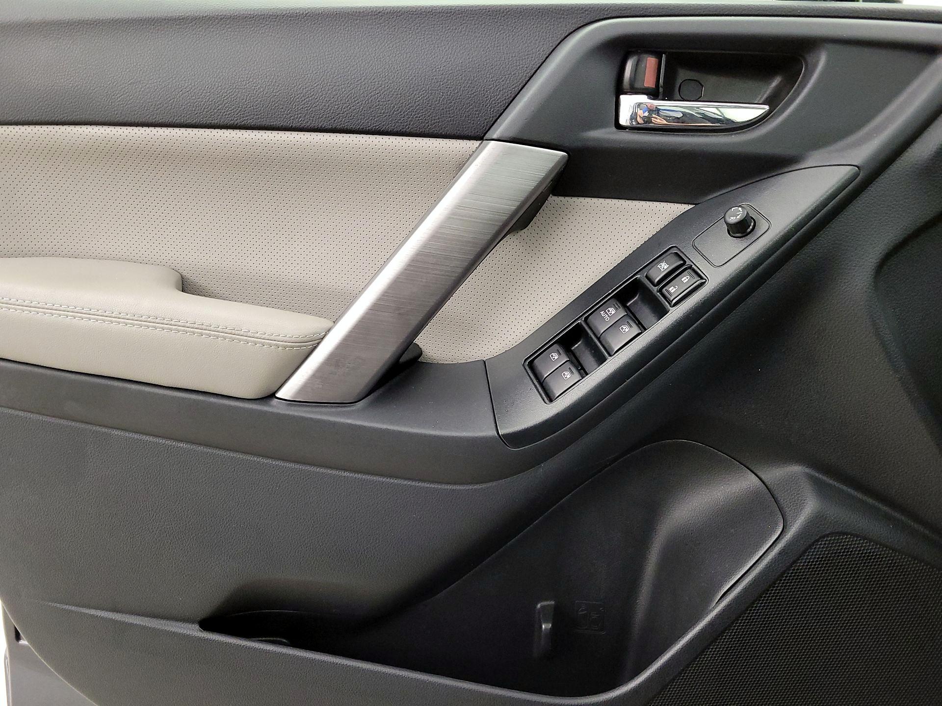 Thumbnail: 2016 Subaru Forester - 12