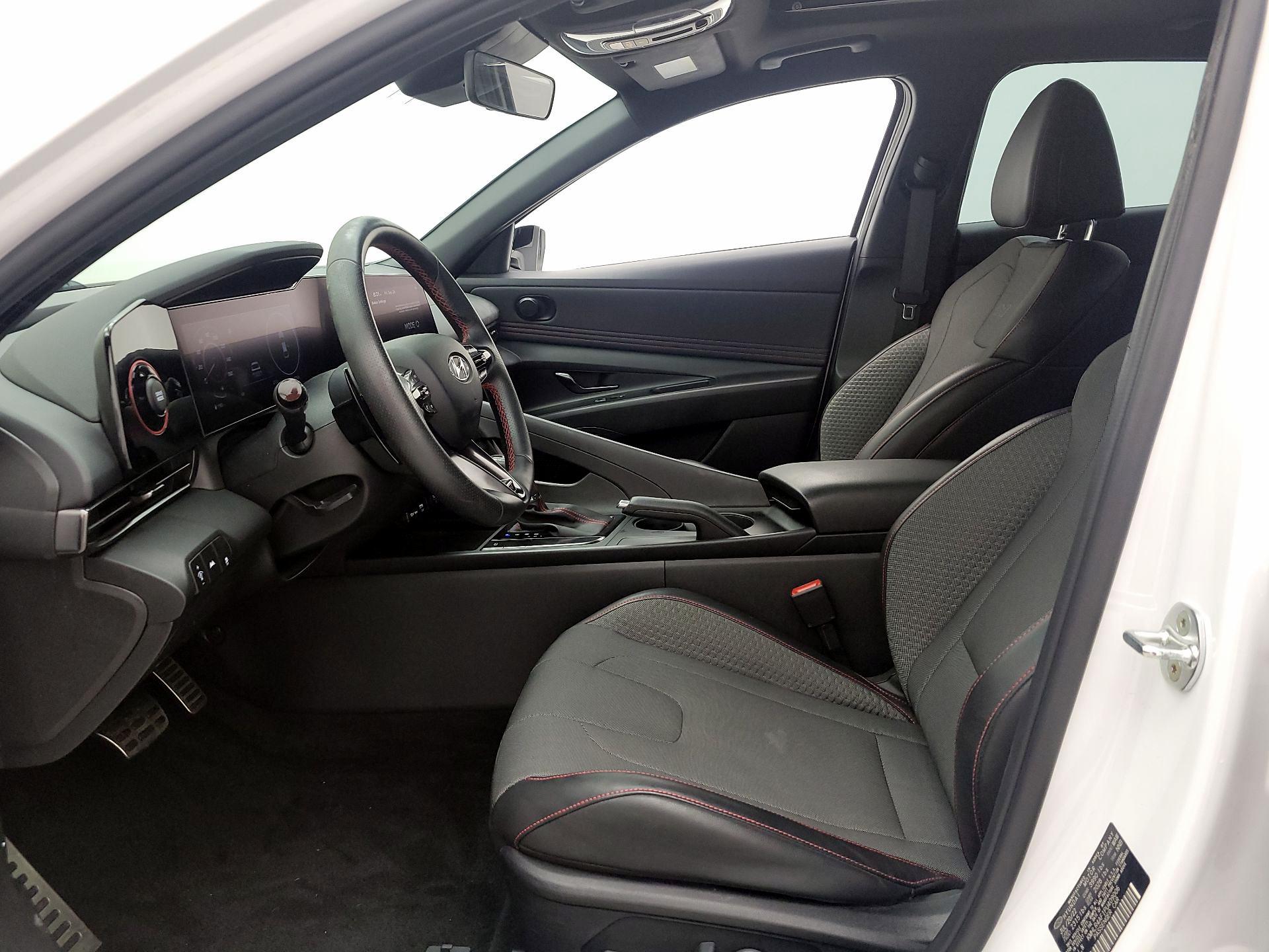 Thumbnail: 2023 Hyundai Elantra - 11