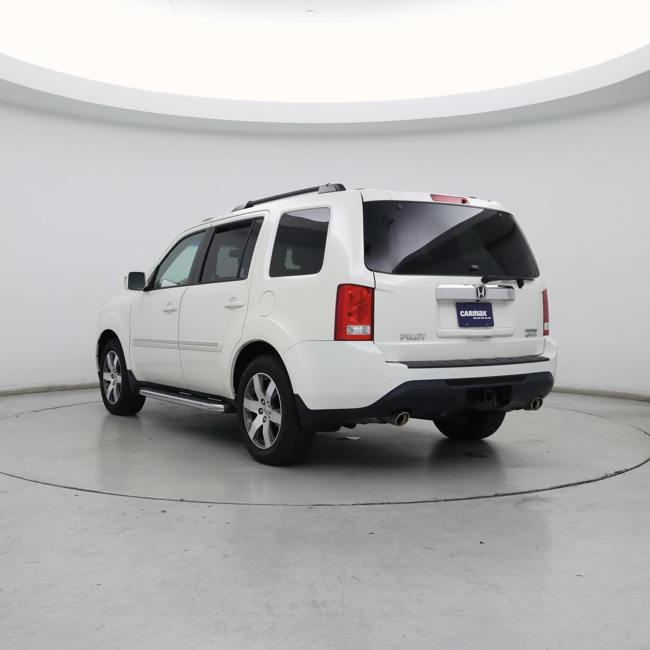 Thumbnail: 2015 Honda Pilot - 2